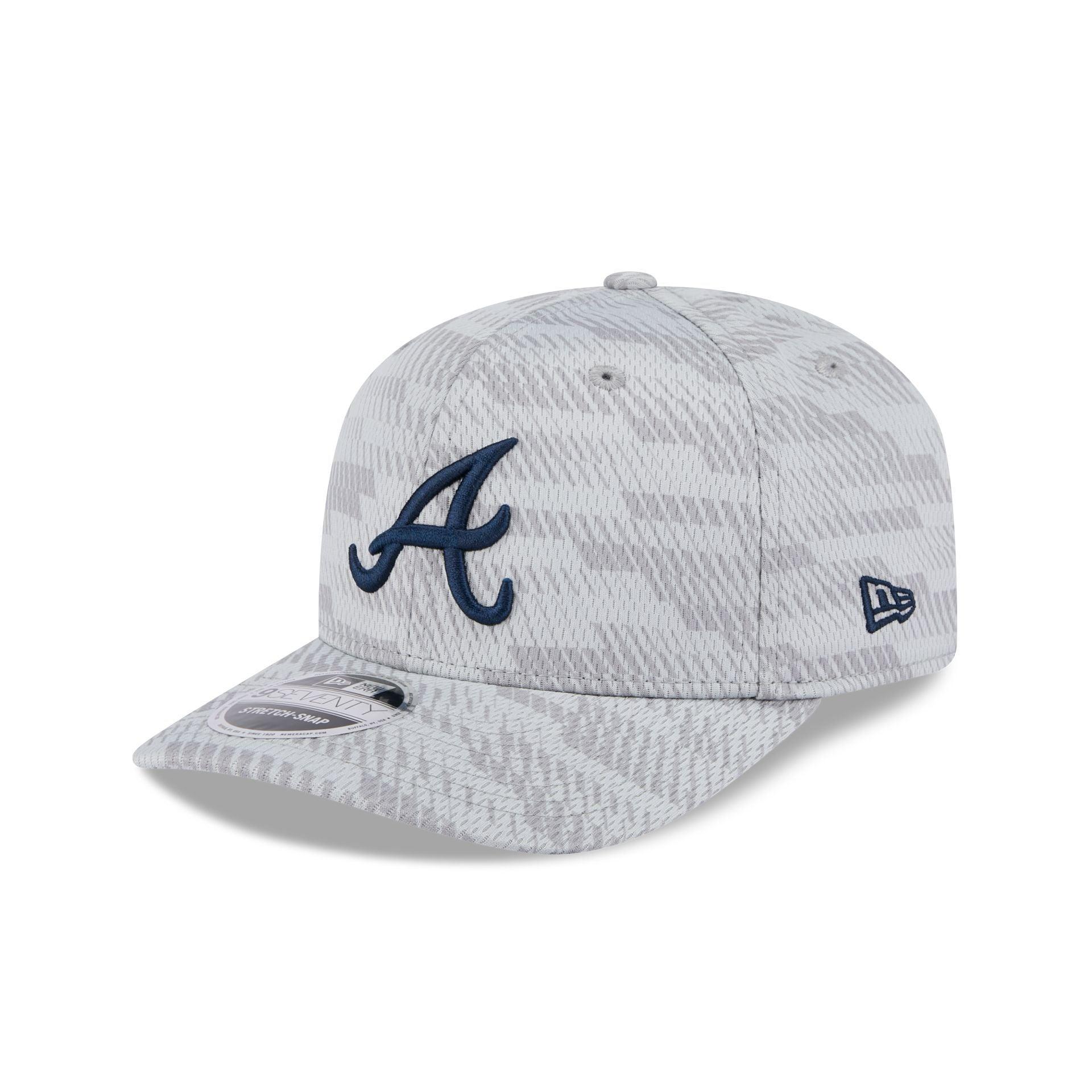 Atlanta Braves 2025 Clubhouse Gray 9SEVENTY Stretch-Snap Hat Male Product Image