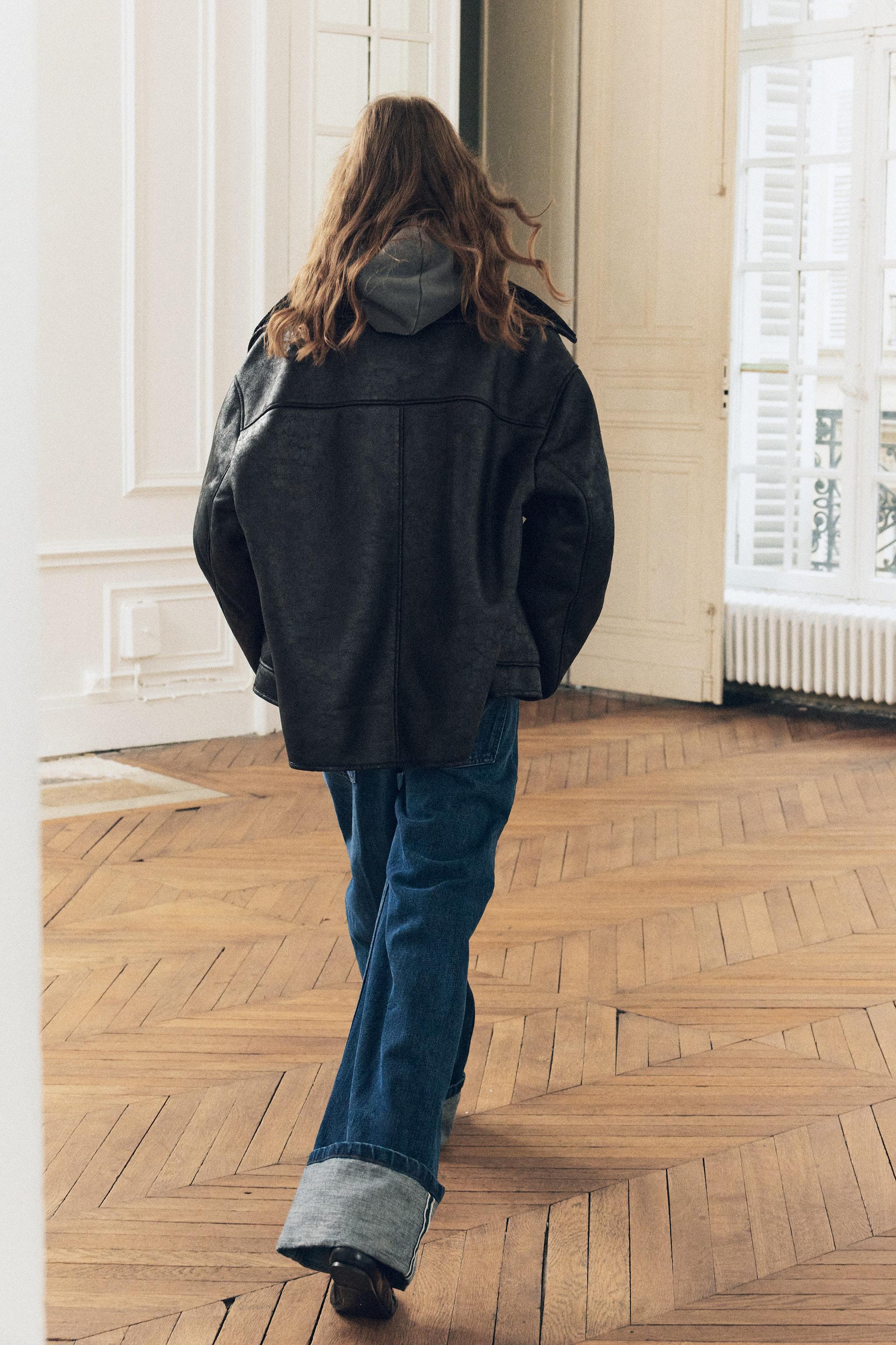 RELAXED HIGH-WAISTED JEANS ZW COLLECTION Product Image