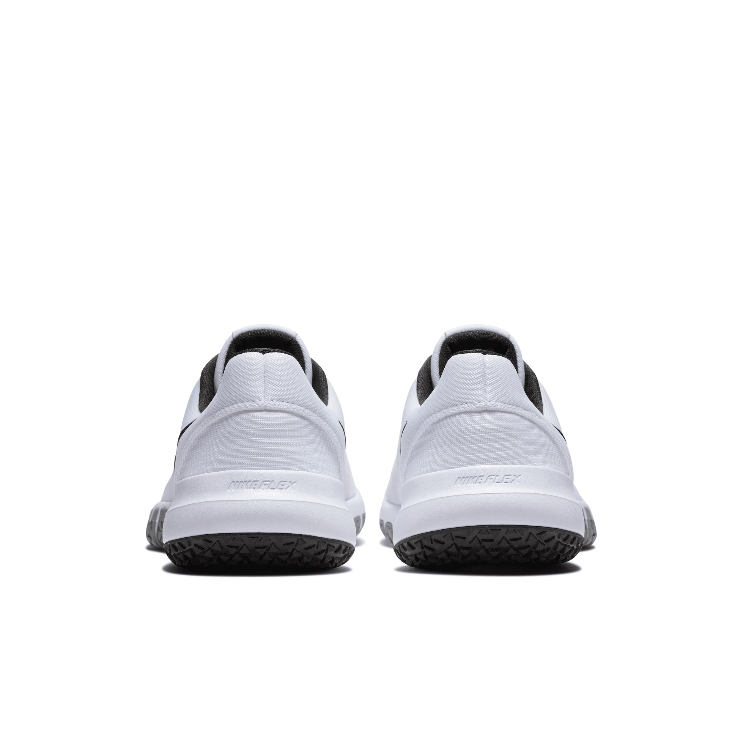Nike Men's Flex Control 4 Workout Shoes Product Image