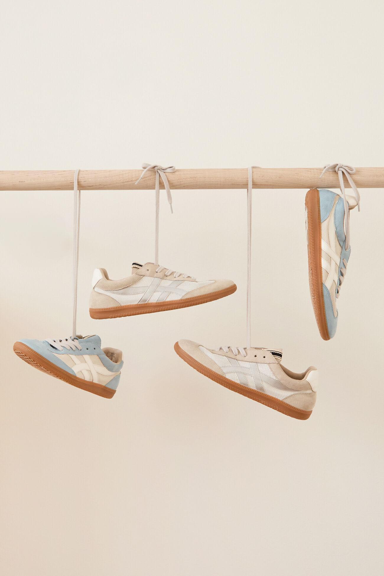 Sasha Sneakers Product Image
