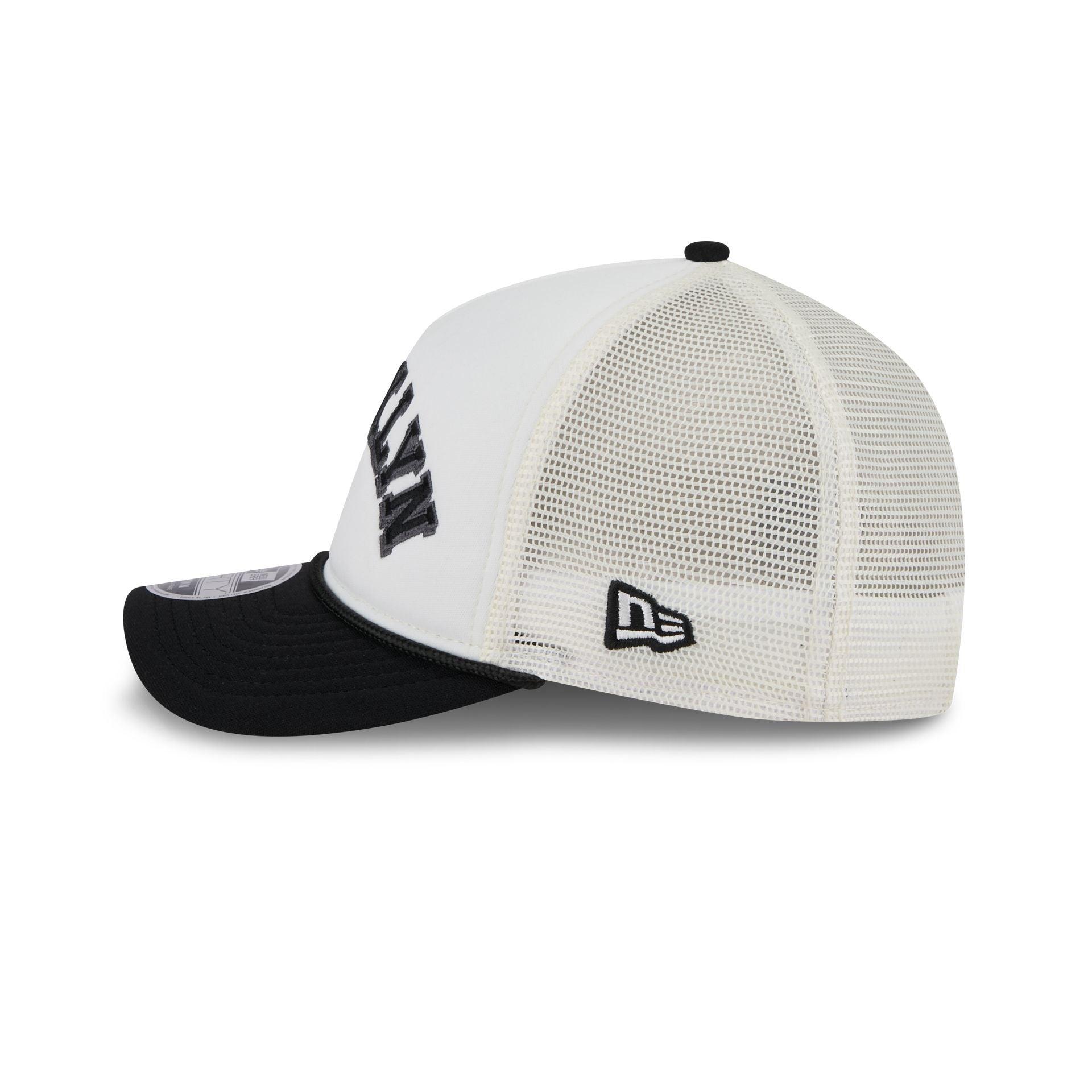Brooklyn Nets Chrome Arch 9FORTY M-Crown A-Frame Trucker Hat Male Product Image