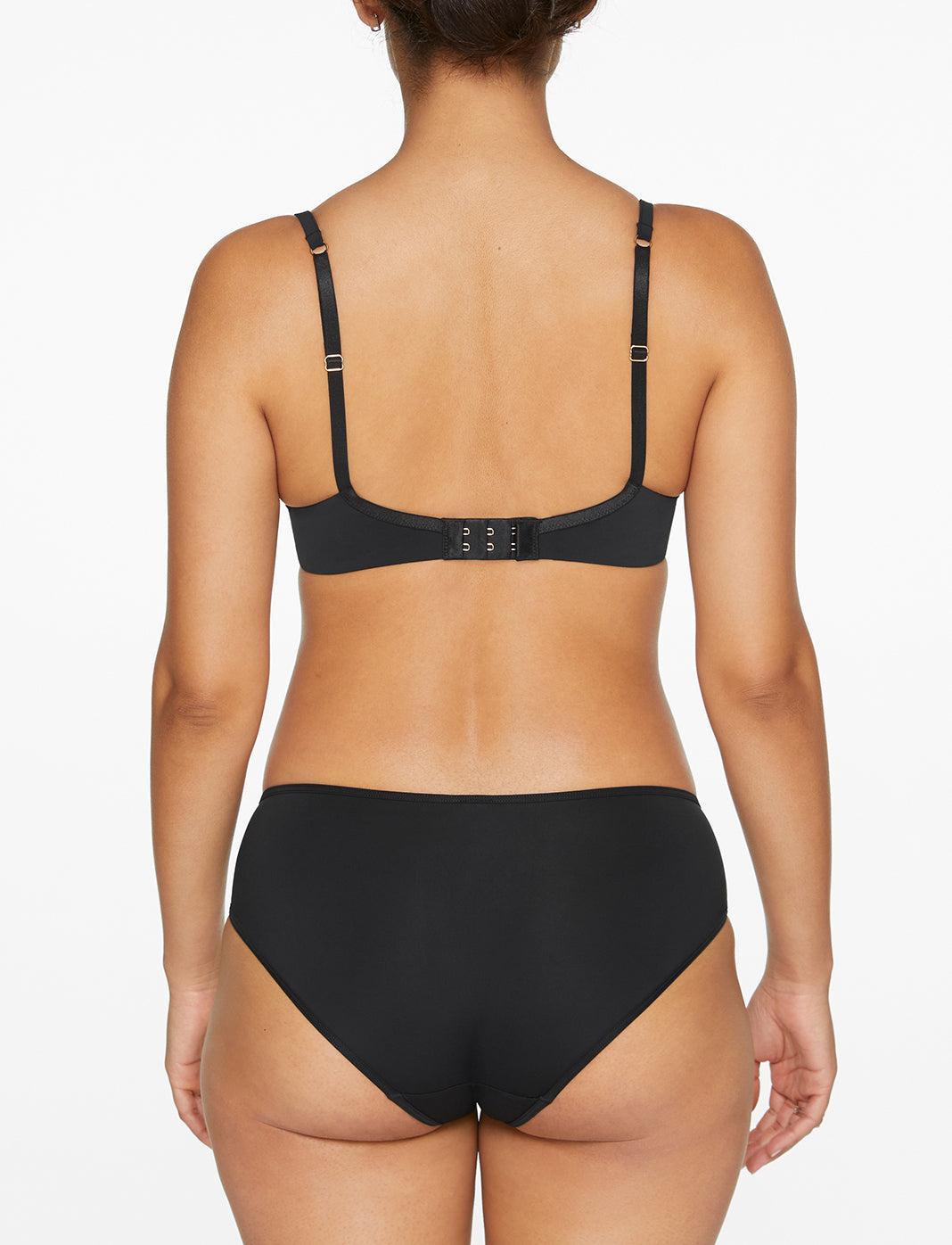 24/7® Classic Uplift Plunge Bra Product Image