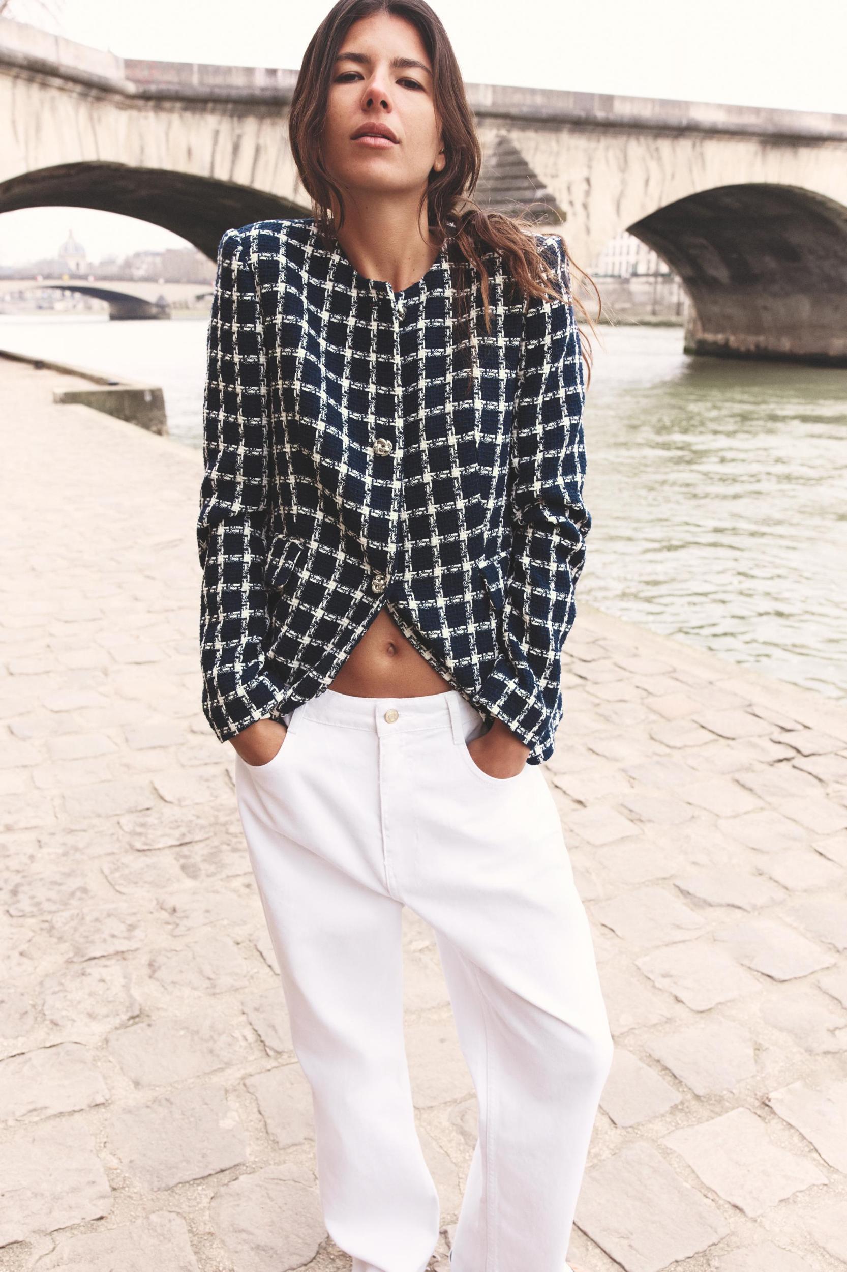 TEXTURED TAILORED BLAZER Product Image