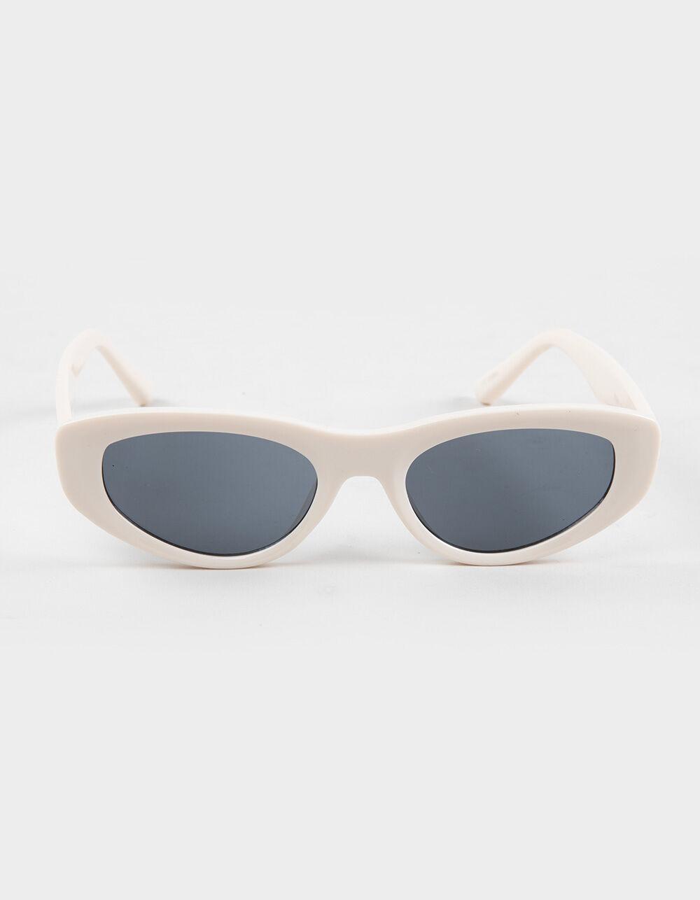 RSQ Oval Cat Eye Sunglasses - WHITE Product Image