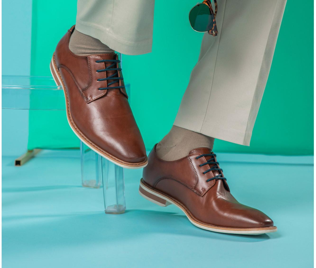 Men's Freeman Vance Oxfords Product Image