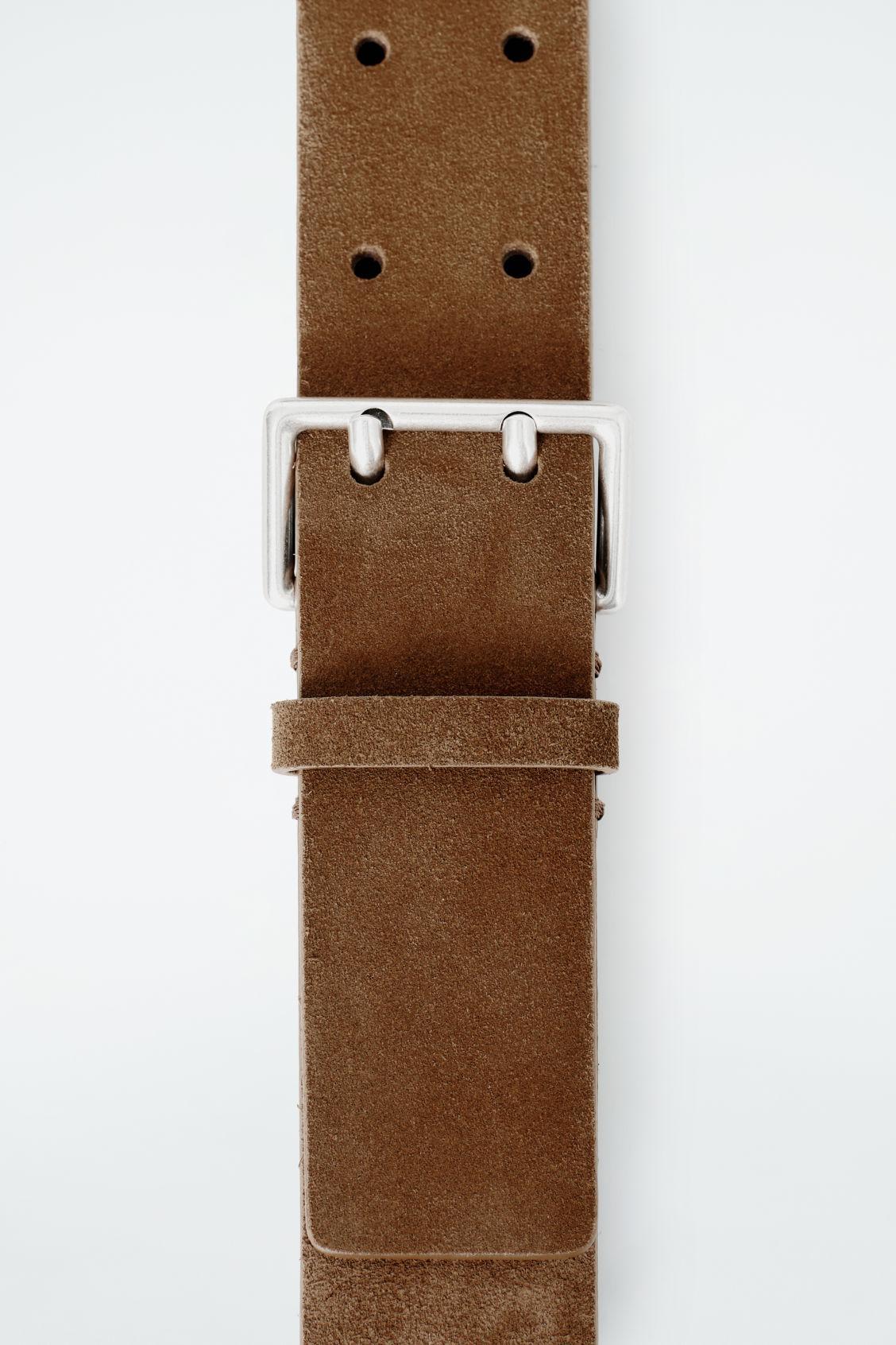 DOUBLE-PRONG SUEDE BELT Product Image