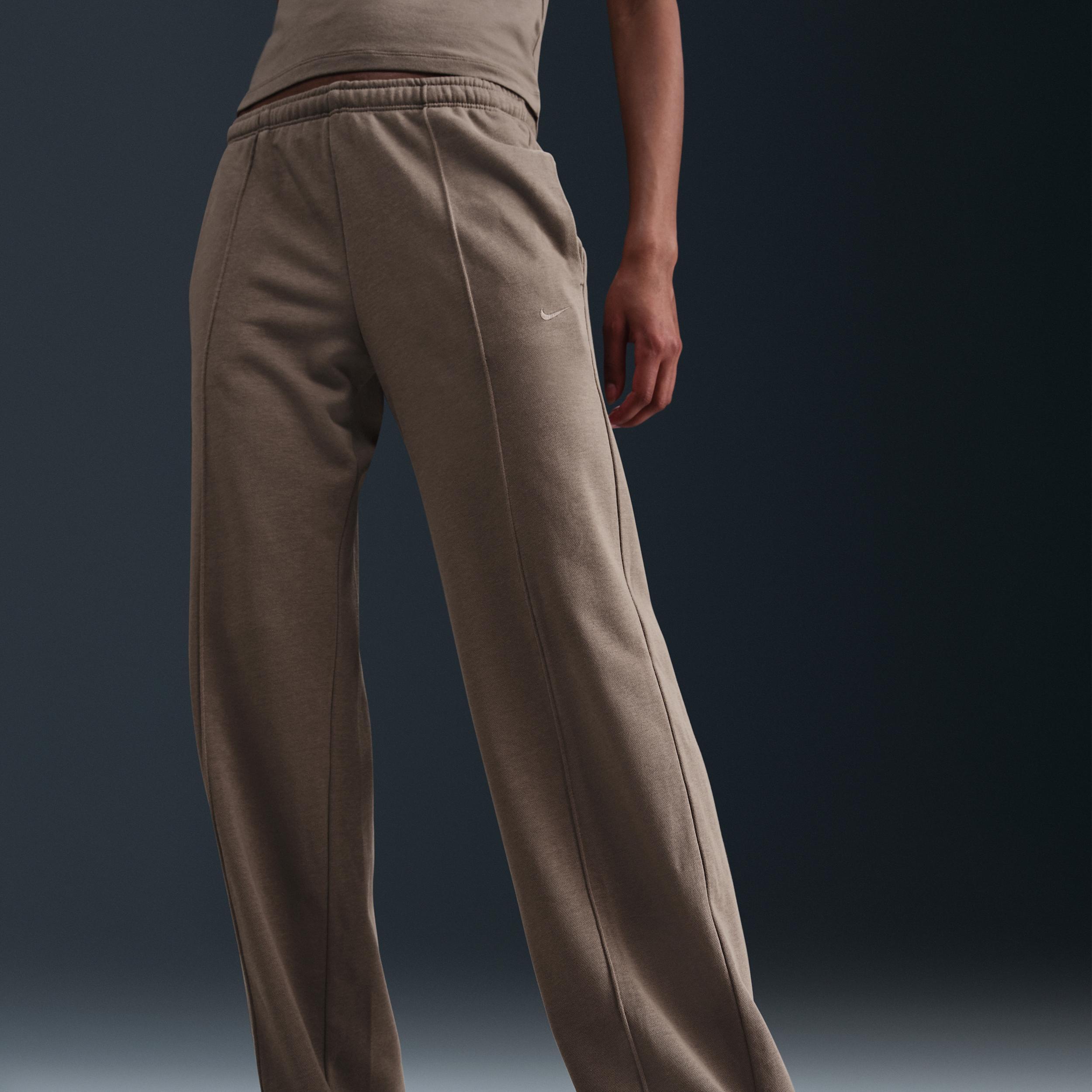 Women's Nike Sportswear Chill Terry Mid-Rise French Terry Open-Hem Sweatpants Product Image