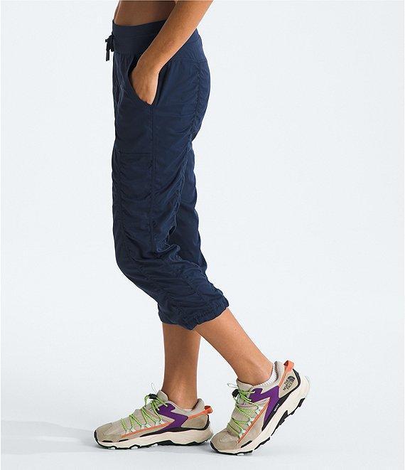The North Face Aphrodite 2.0 Straight Leg Pull-On Capri Pants Product Image