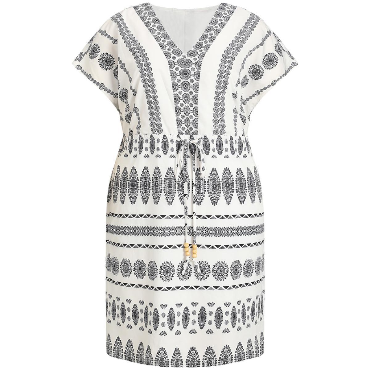 Plus Size Boho Print V Neck Dolman Sleeve Drawstring Dress White Women Vacation Elastic Waist V-neck Short sleeve Curvy Knee Dress BloomChic 18-20/2X Product Image