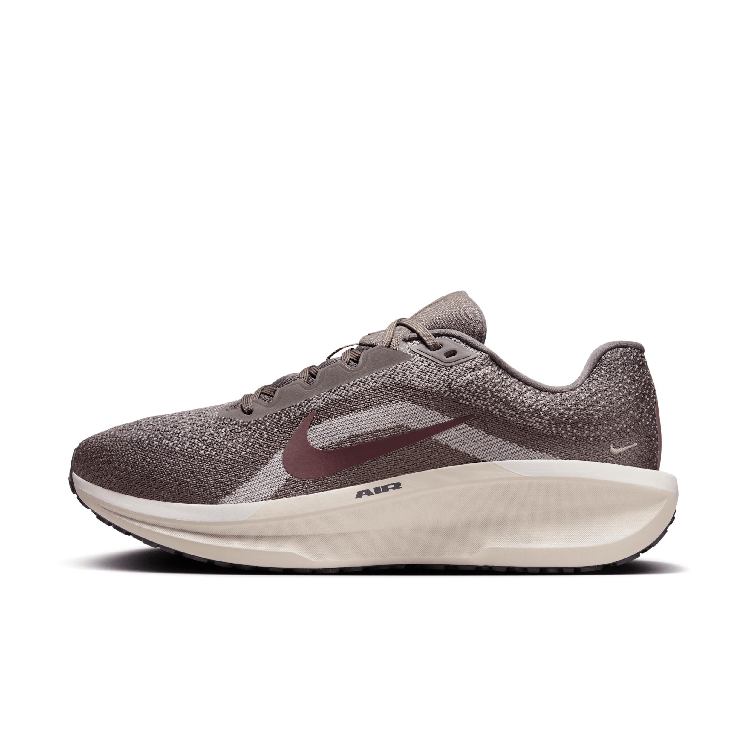 Nike Men's Winflo 11 Road Running Shoes Product Image