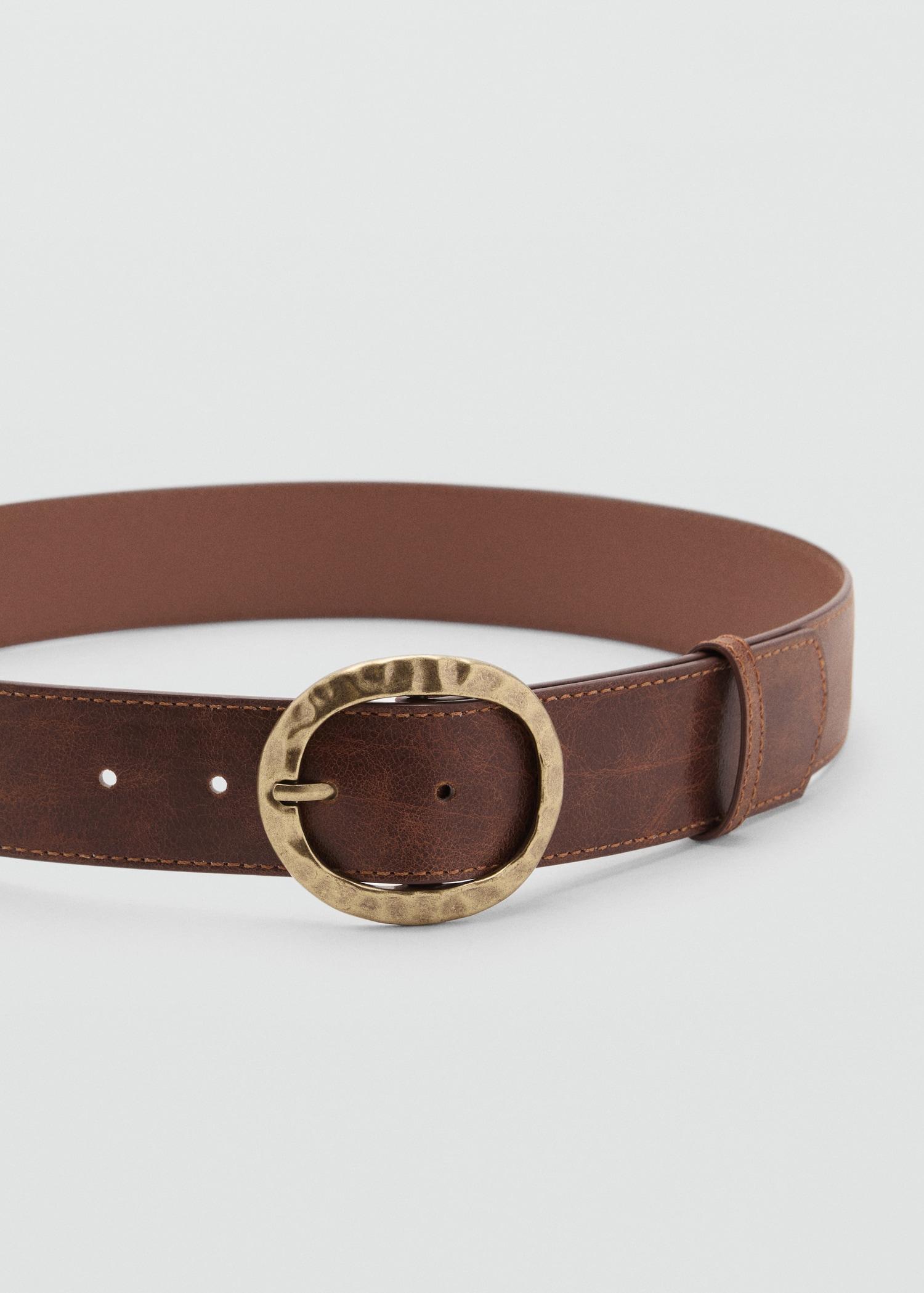 Textured belt with round buckle - Women | MANGO USA Product Image