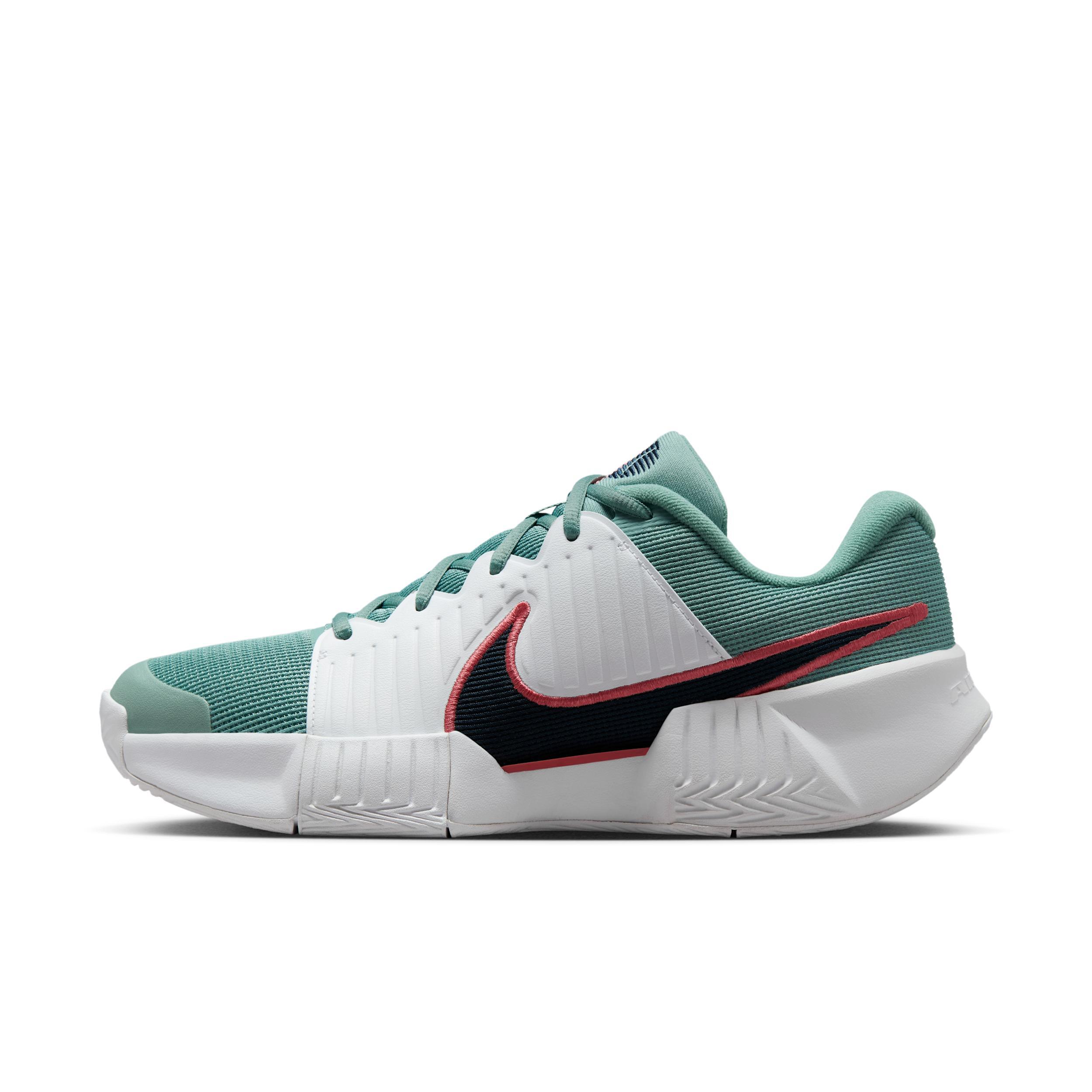 Nike Men's GP Challenge Pro Hard Court Tennis Shoes Product Image