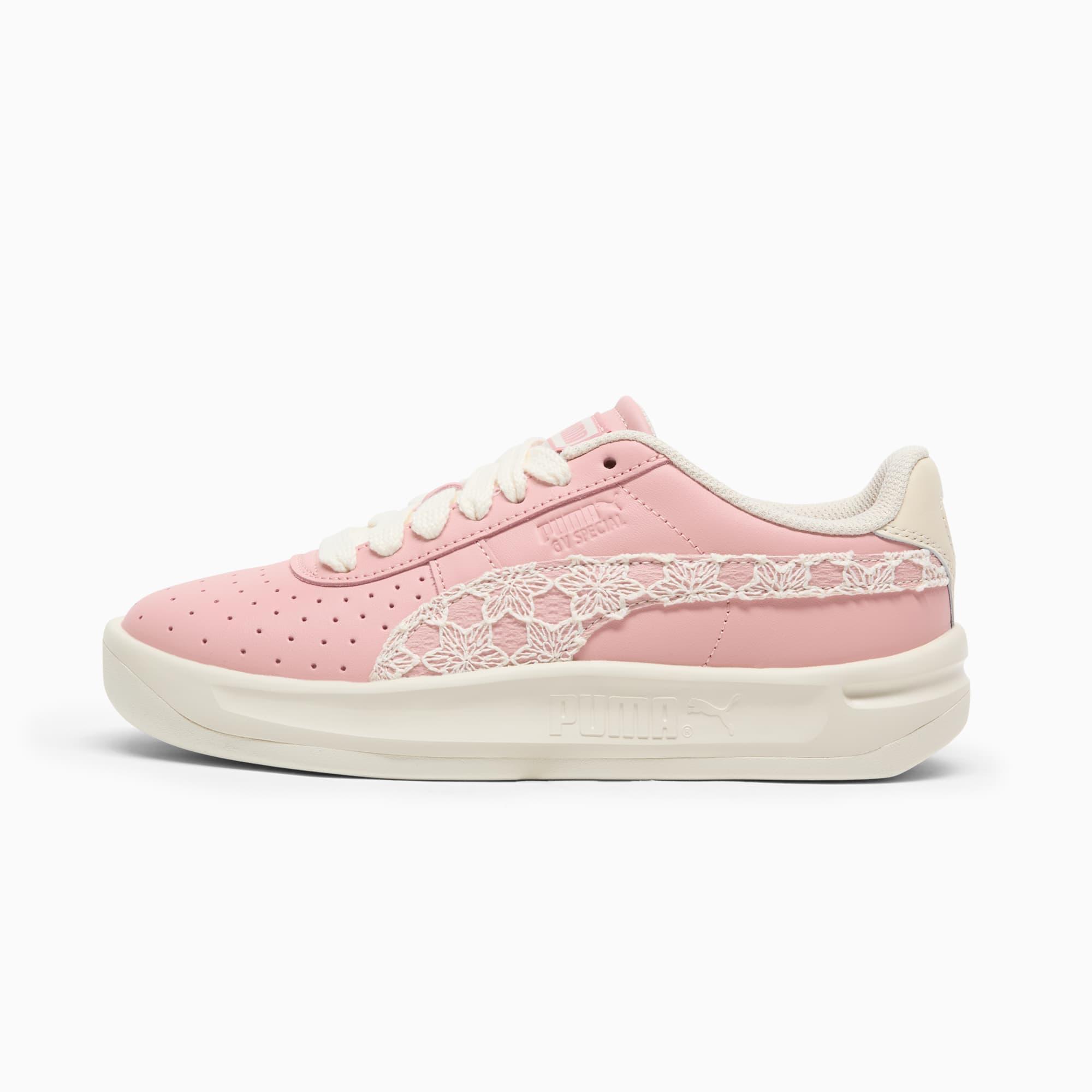 GV Special Bloom Women's Sneakers Product Image