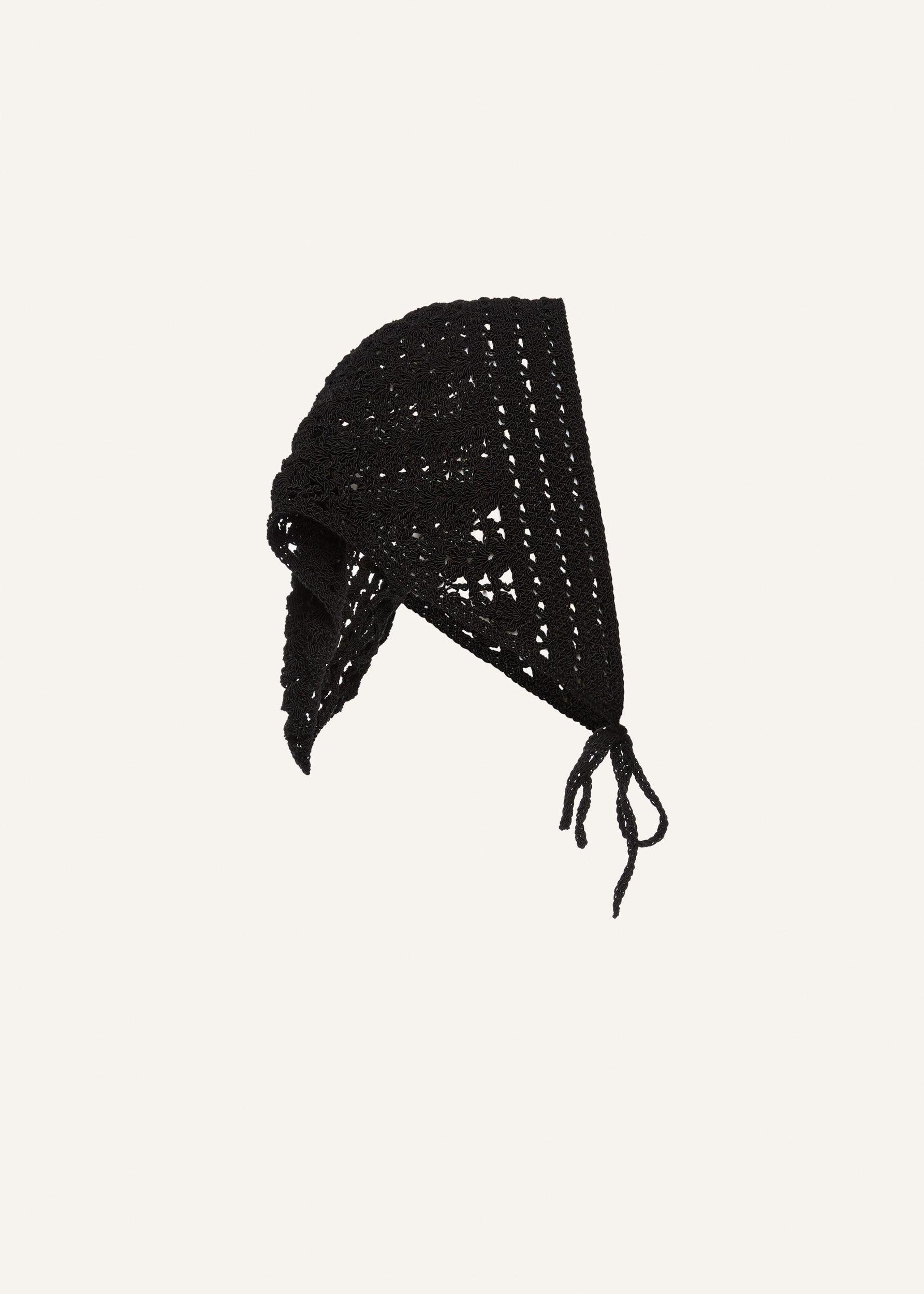 Crochet head scarf in black Product Image