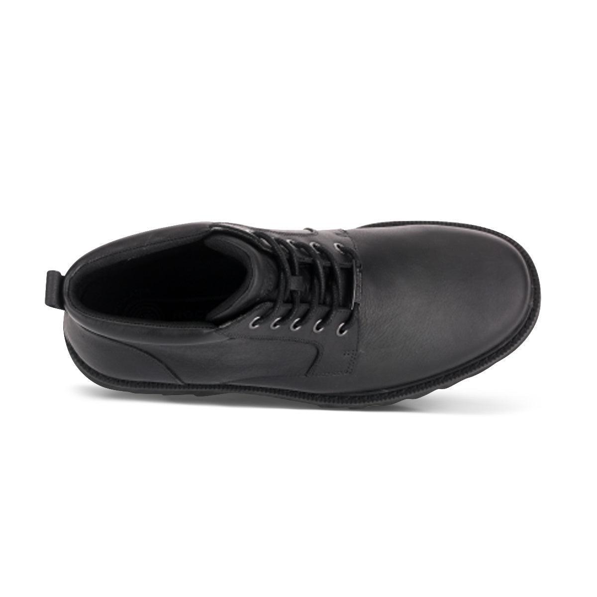 Men's Northfield Waterproof Plain Toe Boot Product Image