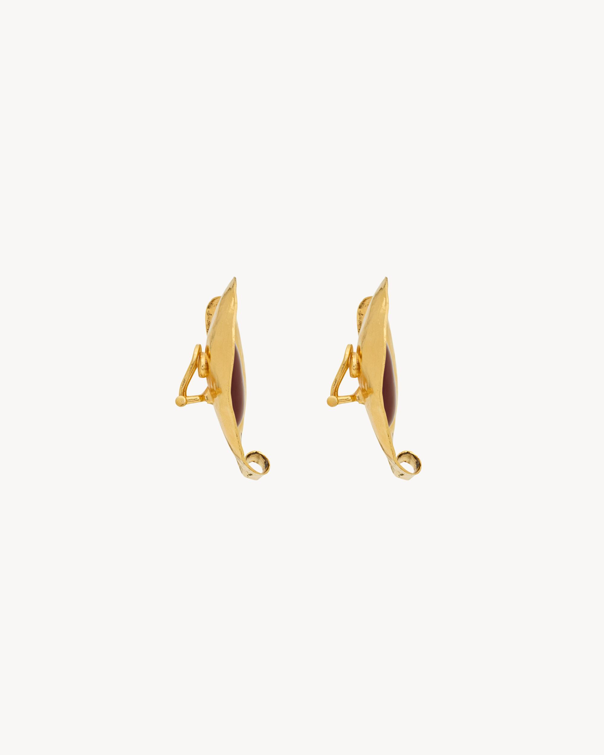 petal earrings in resin and metal Product Image