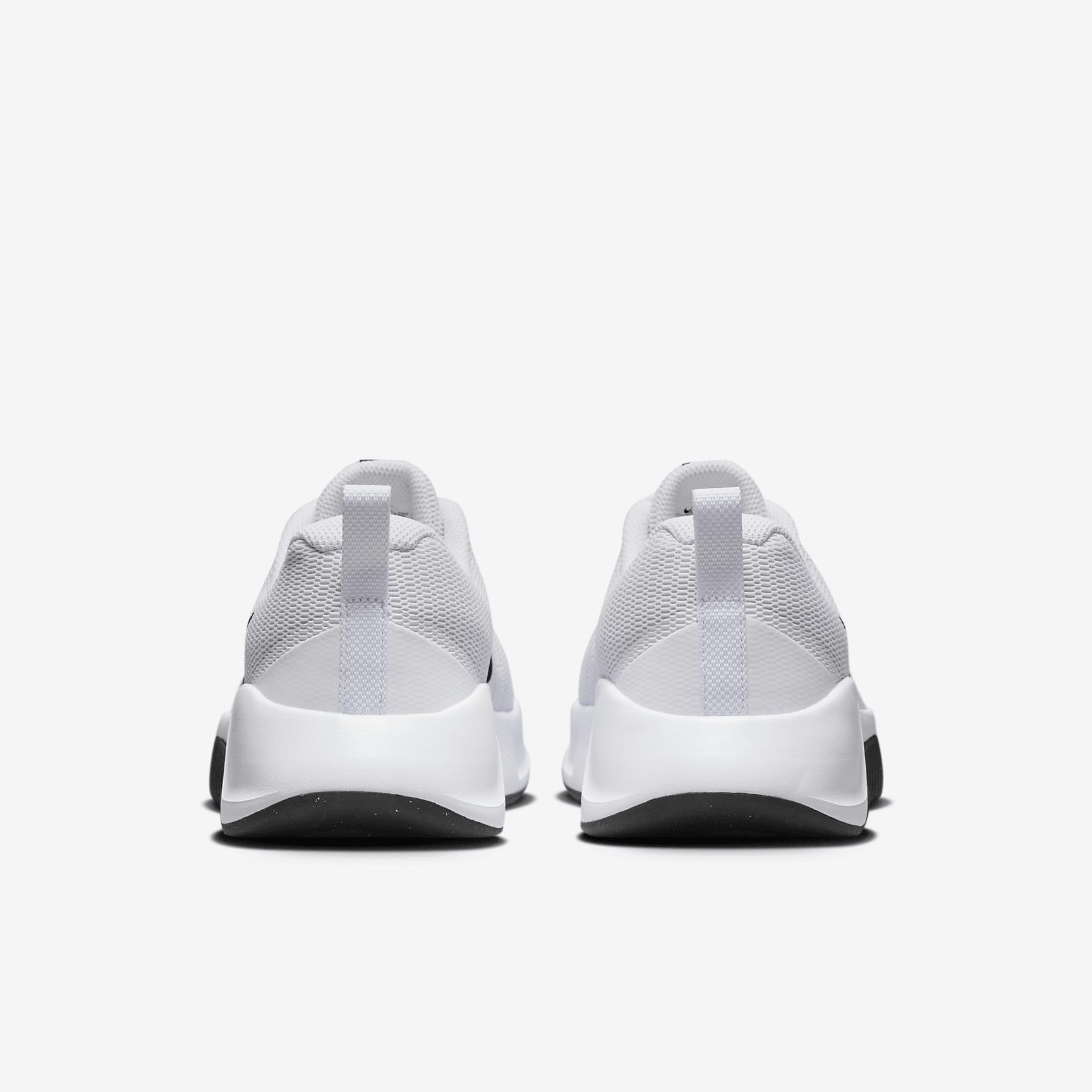 Nike Men's MC Trainer 3 Workout Shoes Product Image
