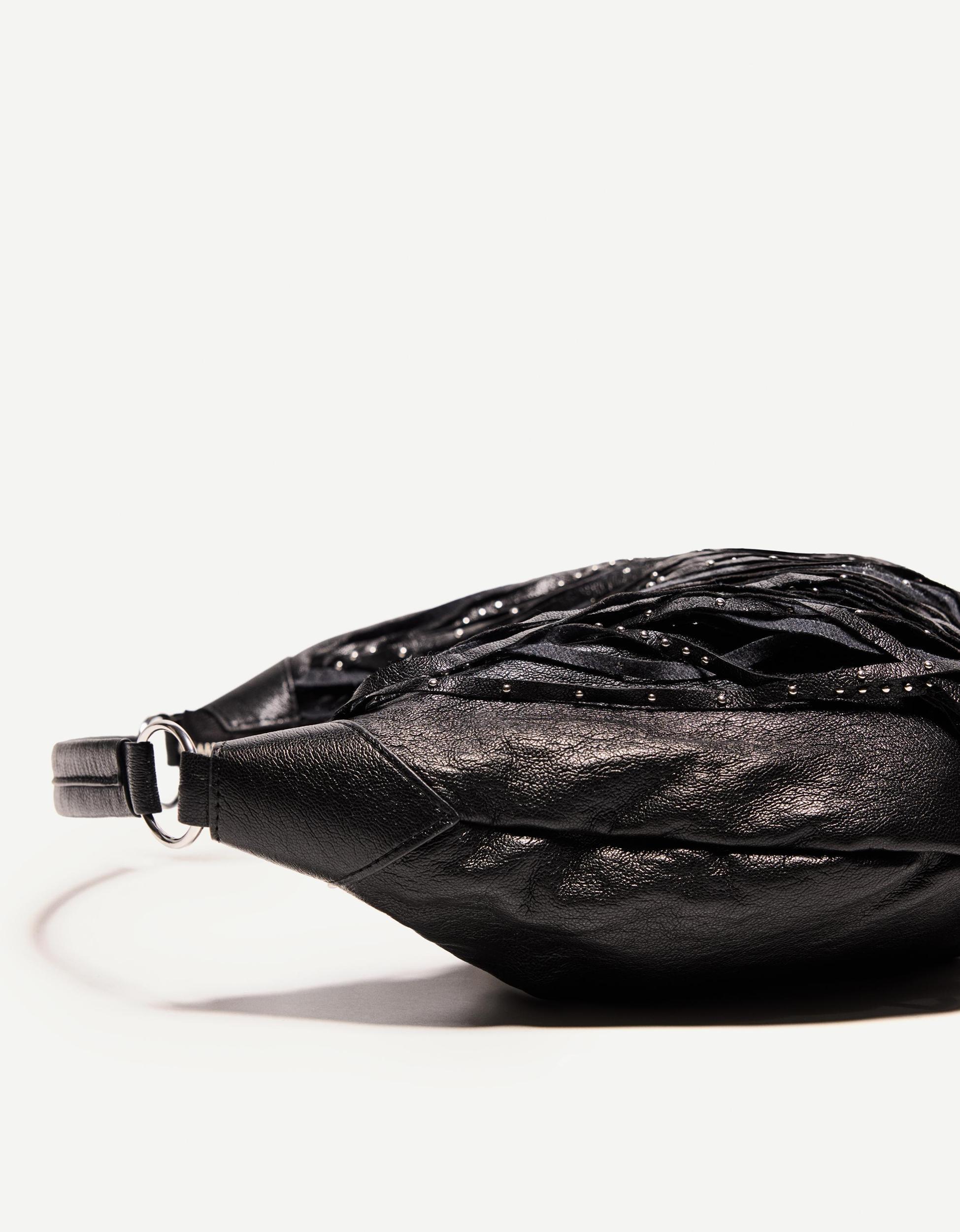 Fringed bag Product Image
