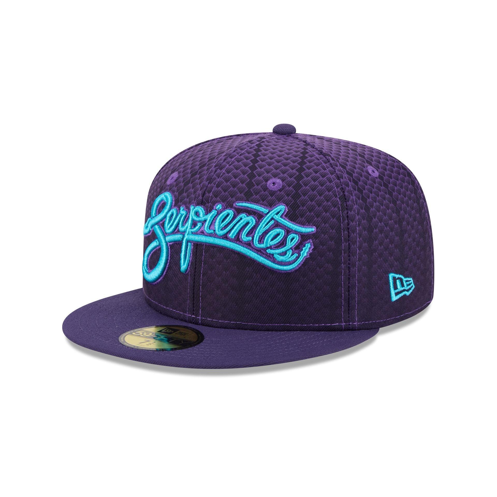 Chicago Bulls Black Velvet 59FIFTY Fitted Hat Male Product Image