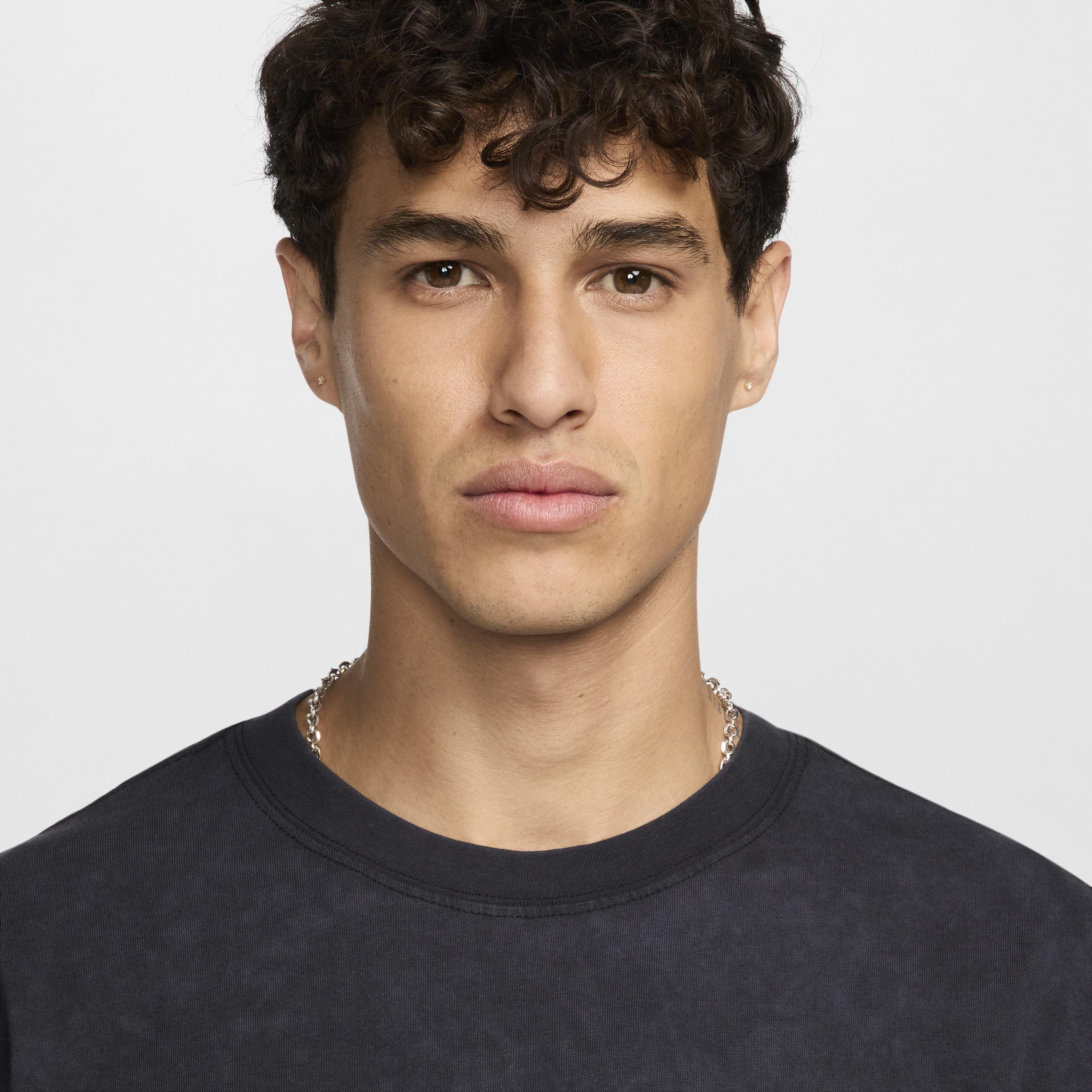 Nike Sportswear Men's T-Shirt Product Image