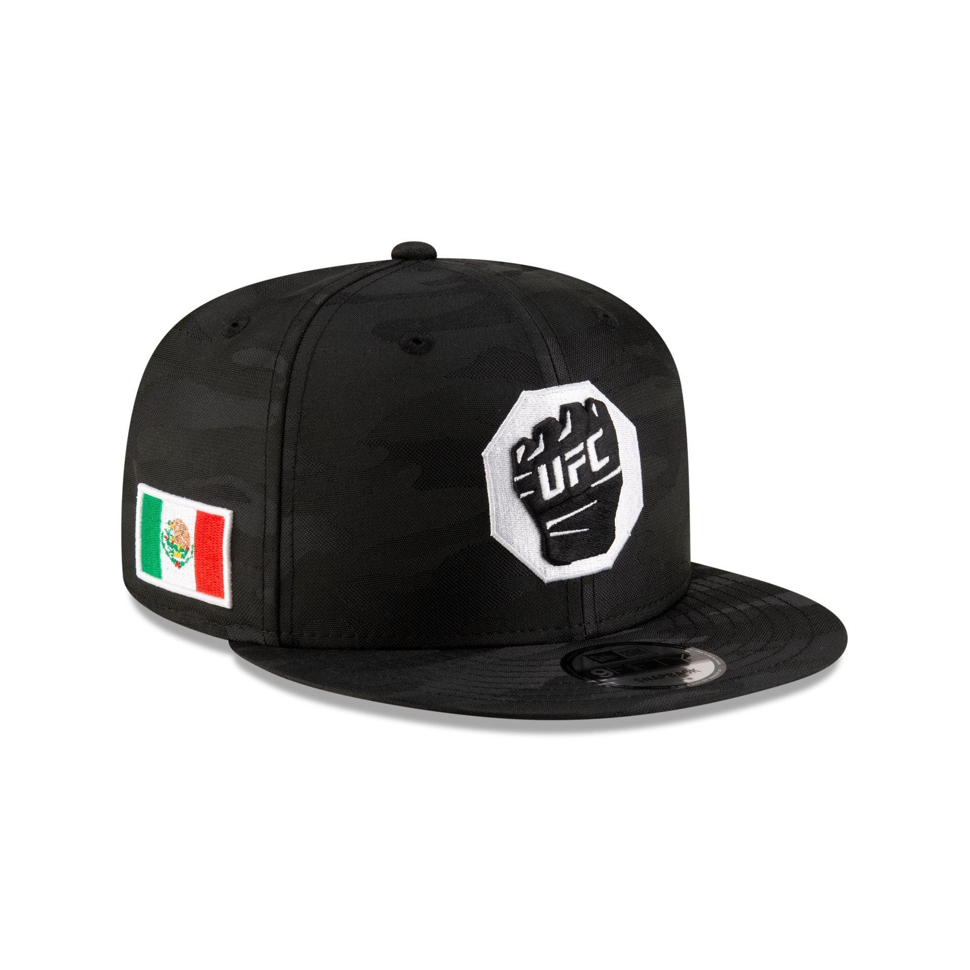 New York Yankees Black and White Basic 59FIFTY Fitted Hat Male Product Image