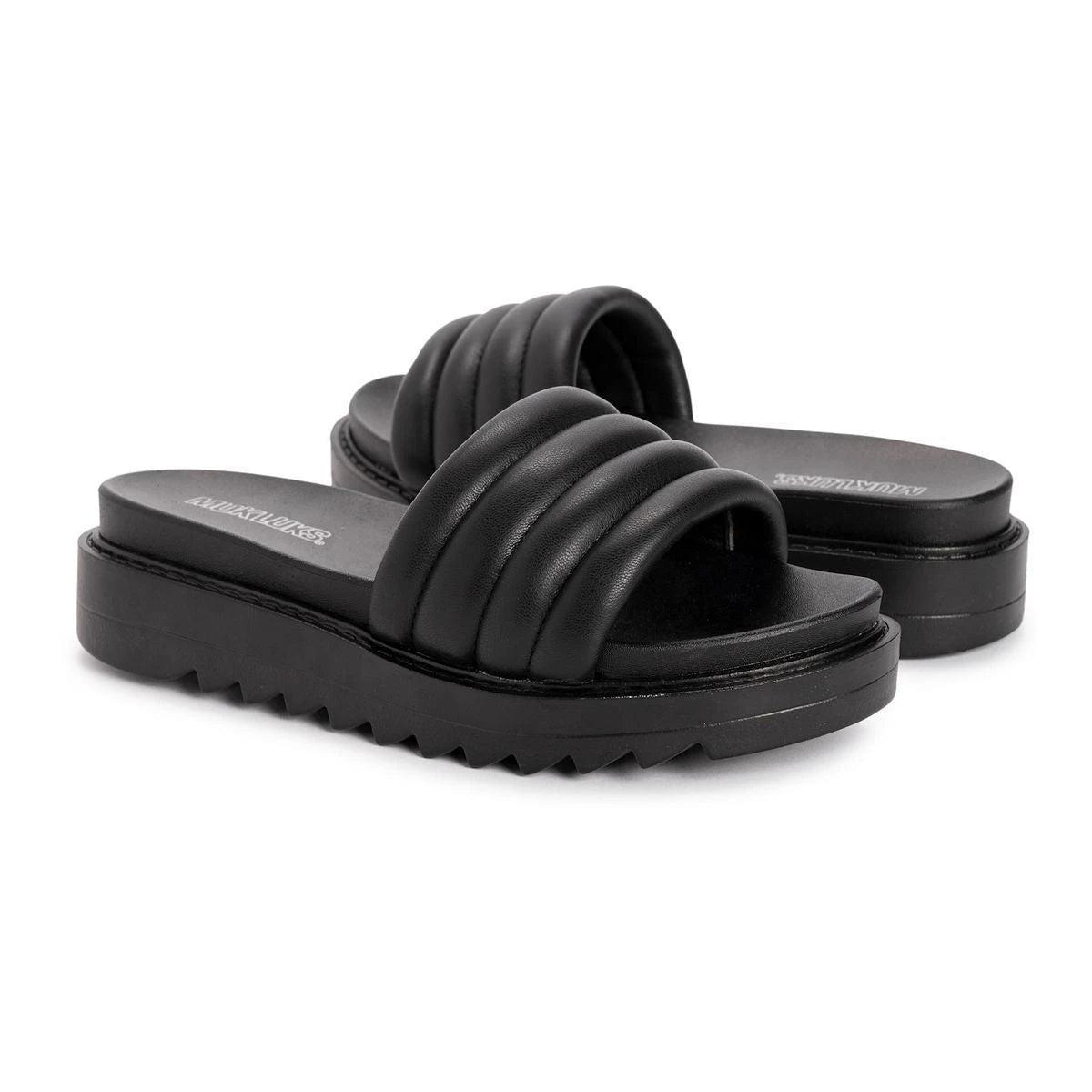 Muk Luks Women's Sun Catcher Sandals Product Image