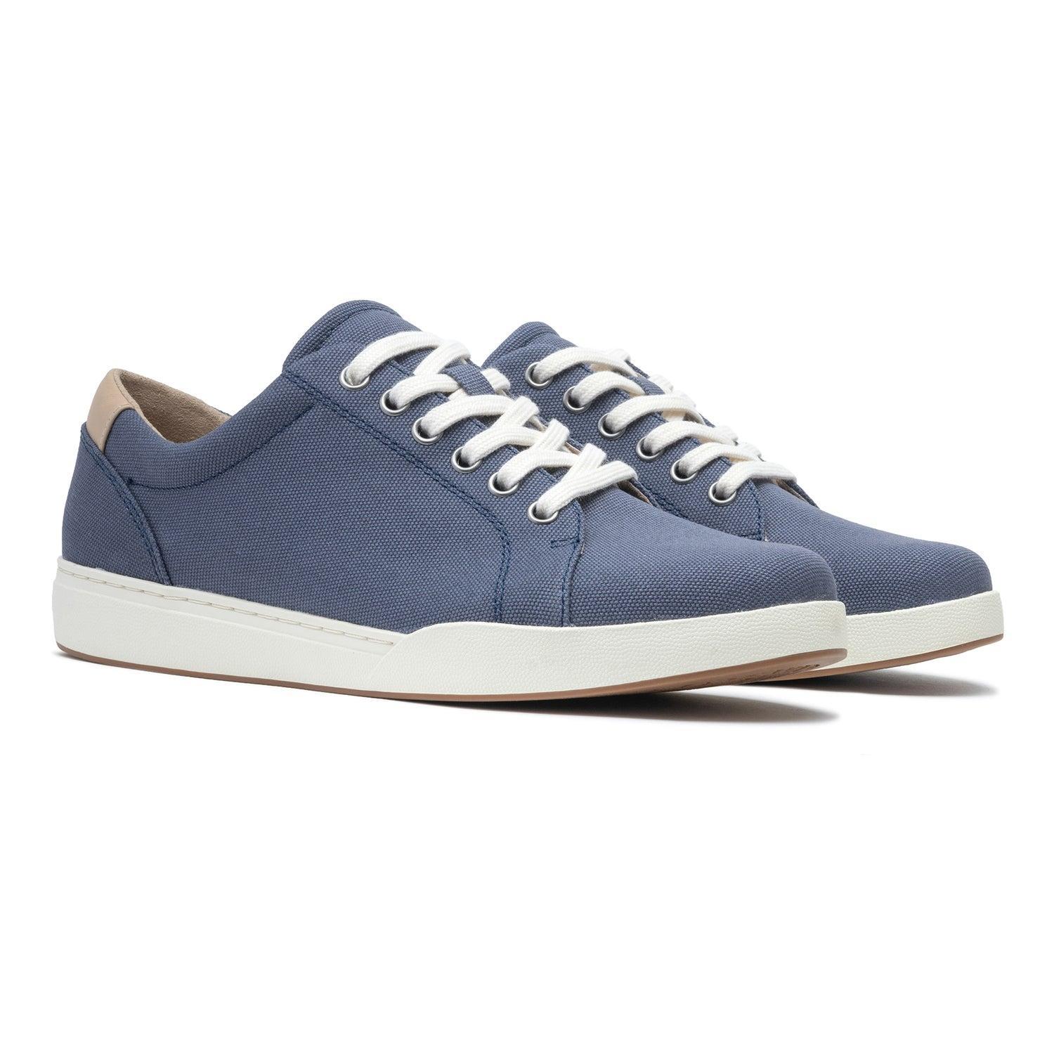 Encore Sneaker Product Image