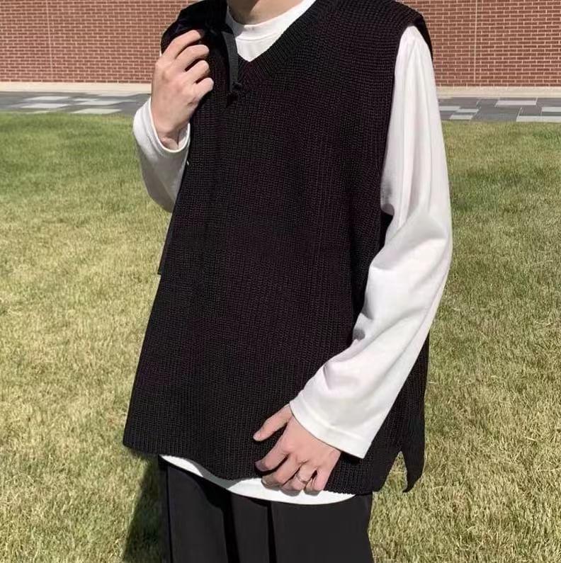 V-Neck Plain Knit Sweater Vest Product Image