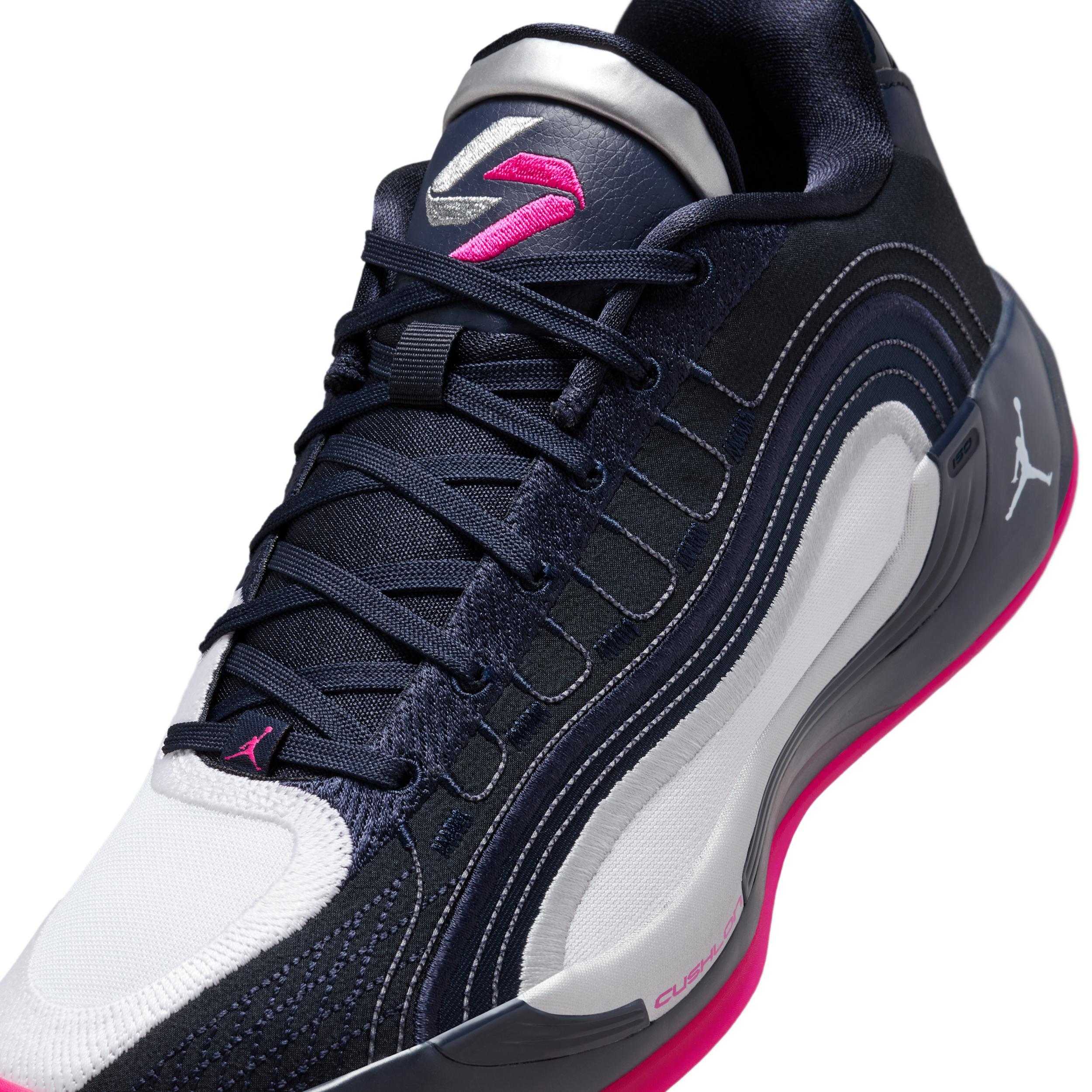 Nike Men's Luka 4 "Navidor" Basketball Shoes Product Image