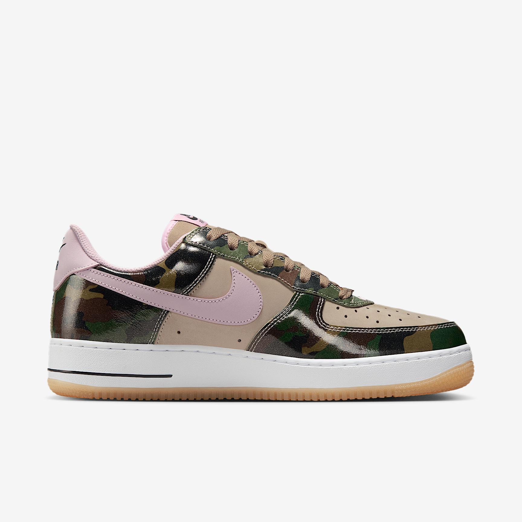 Nike Air Force 1 Low Retro Men's Shoes Product Image