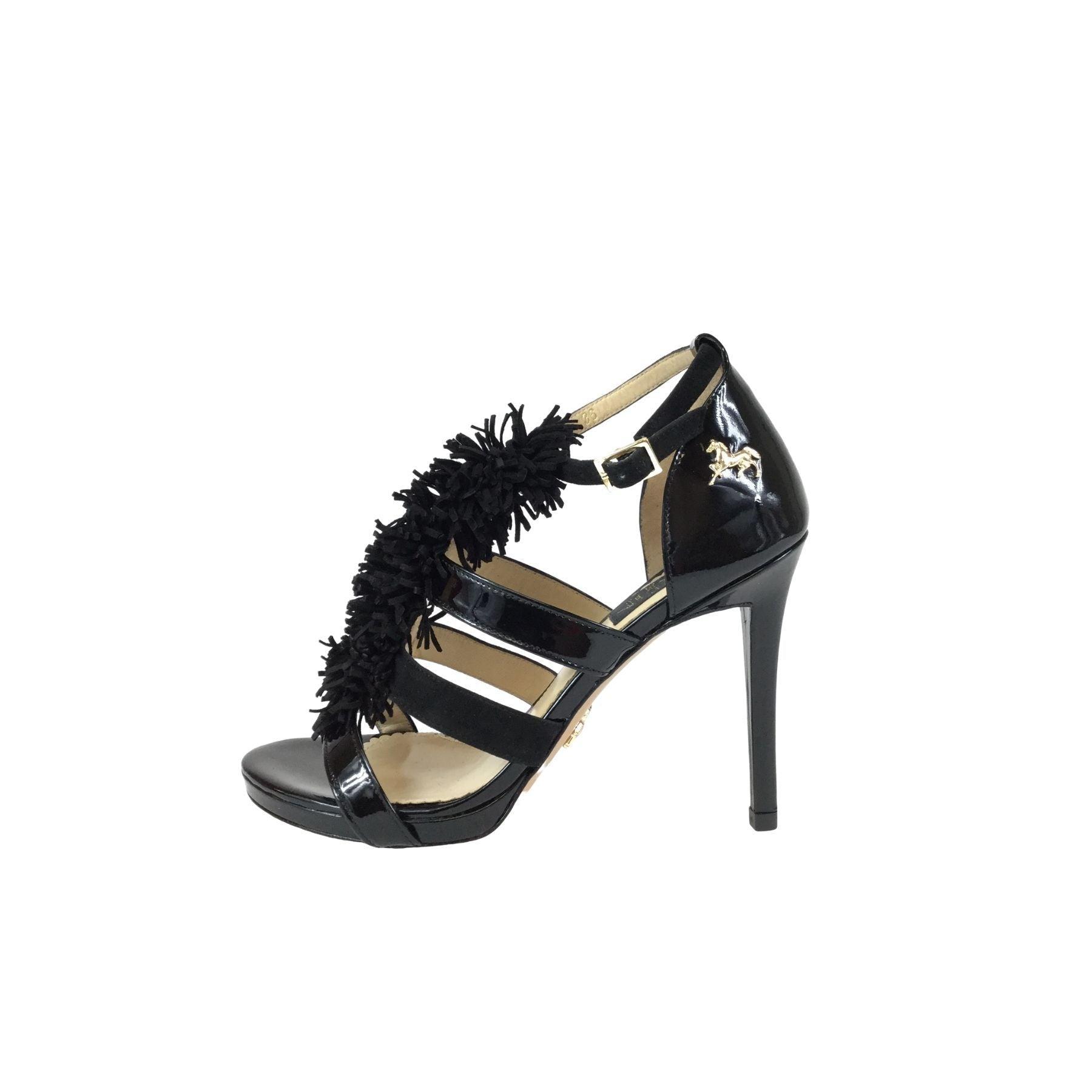 Fringe Sandals Female Product Image