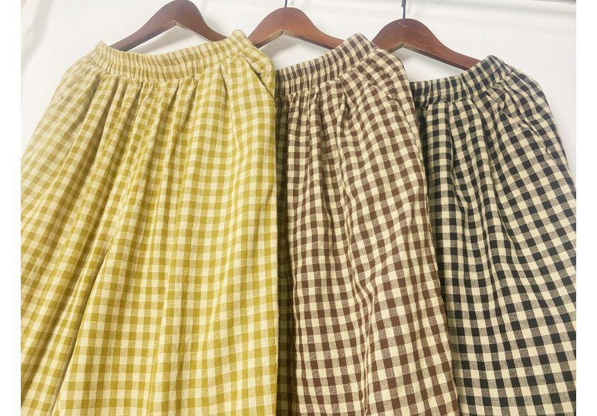 High Rise Gingham Baggy Pants Product Image