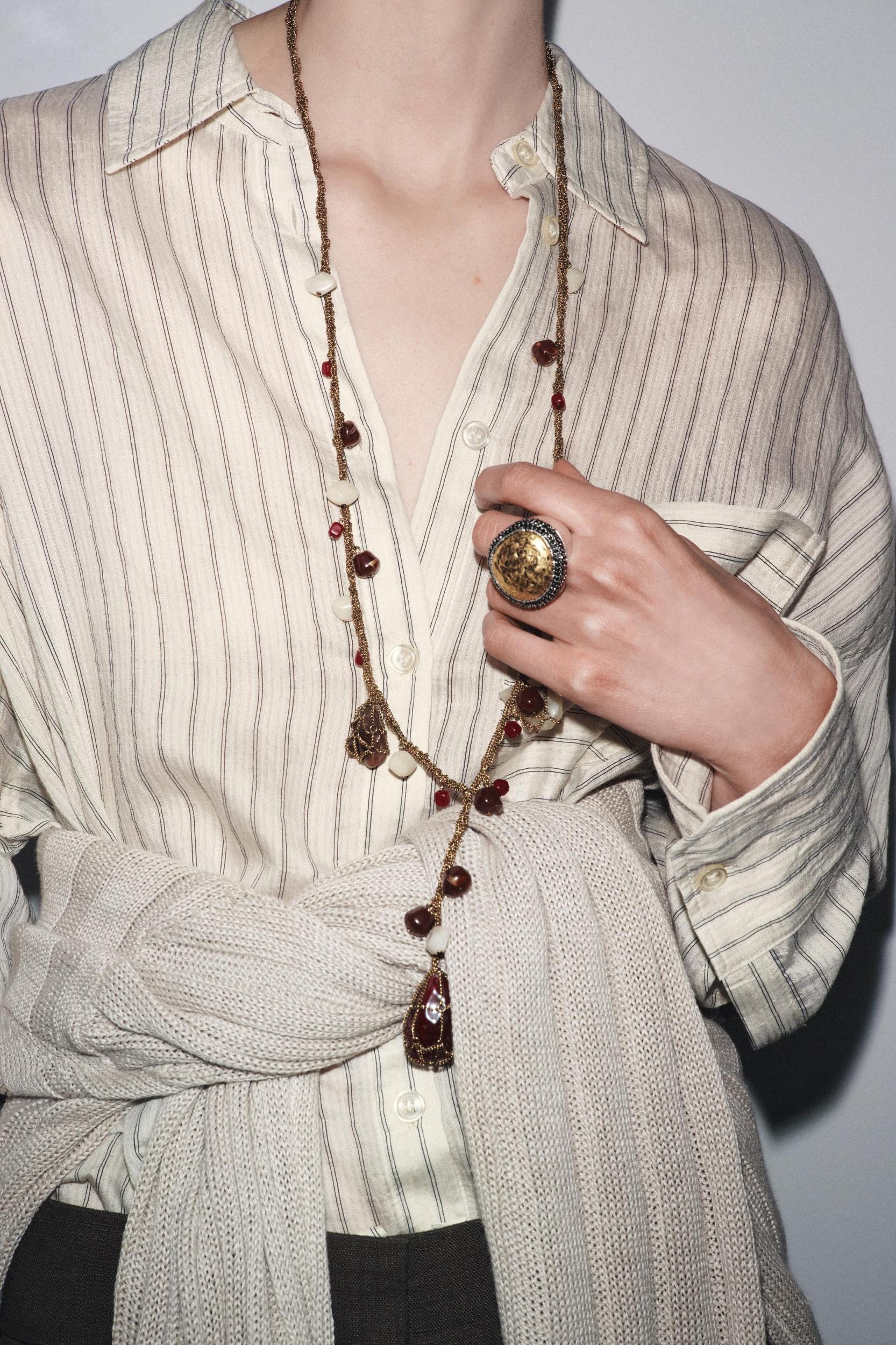 GLITTER TEXTURE MAXI RING Product Image