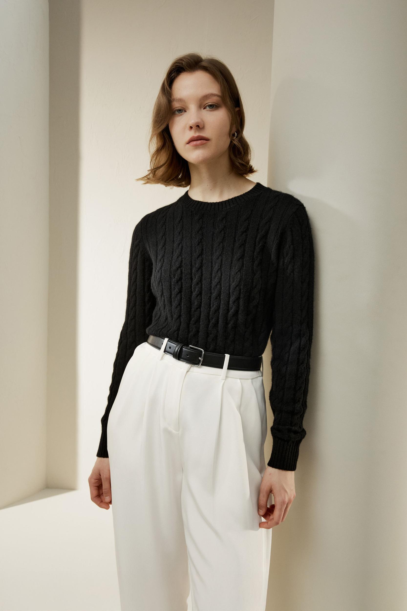 Classic Cable Knit Sweater with Ribbed Edges Product Image