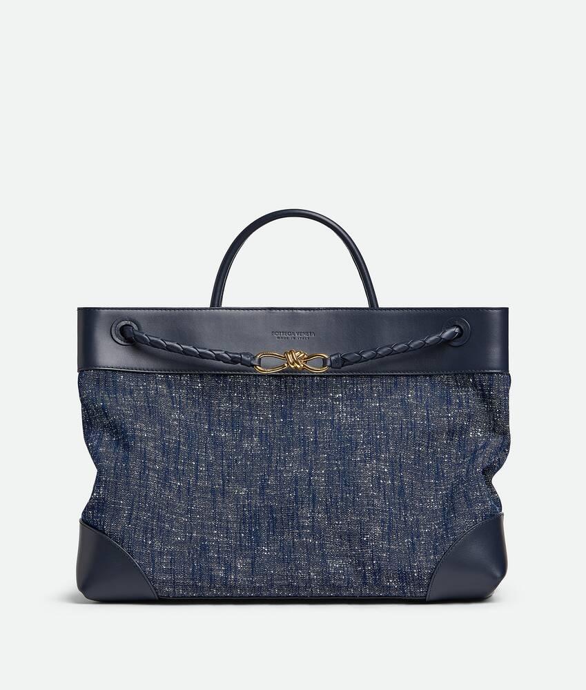 Women's Large Andiamo in Navy/white/space Product Image