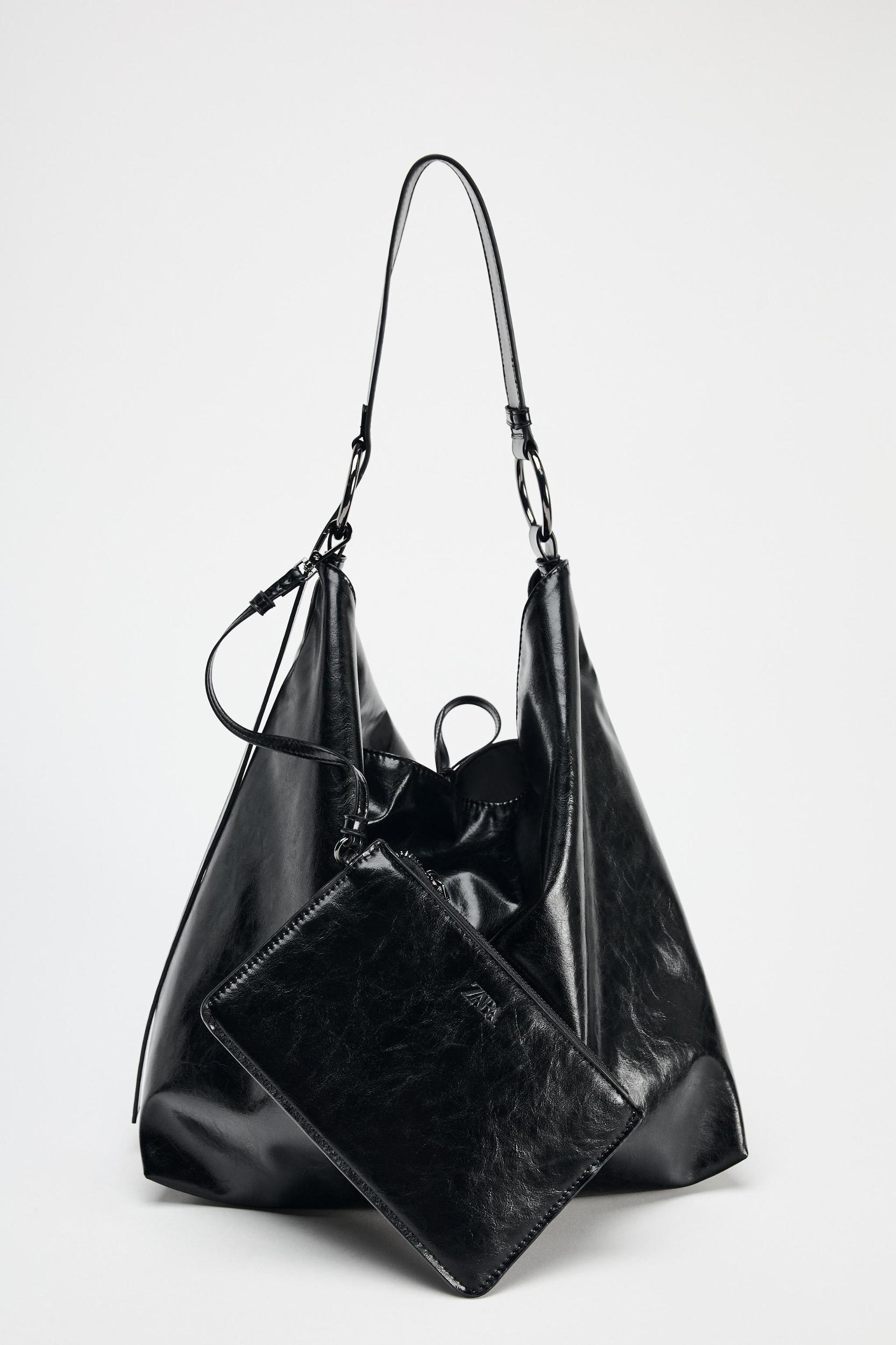 REVERSIBLE SLOUCHY BUCKET BAG Product Image