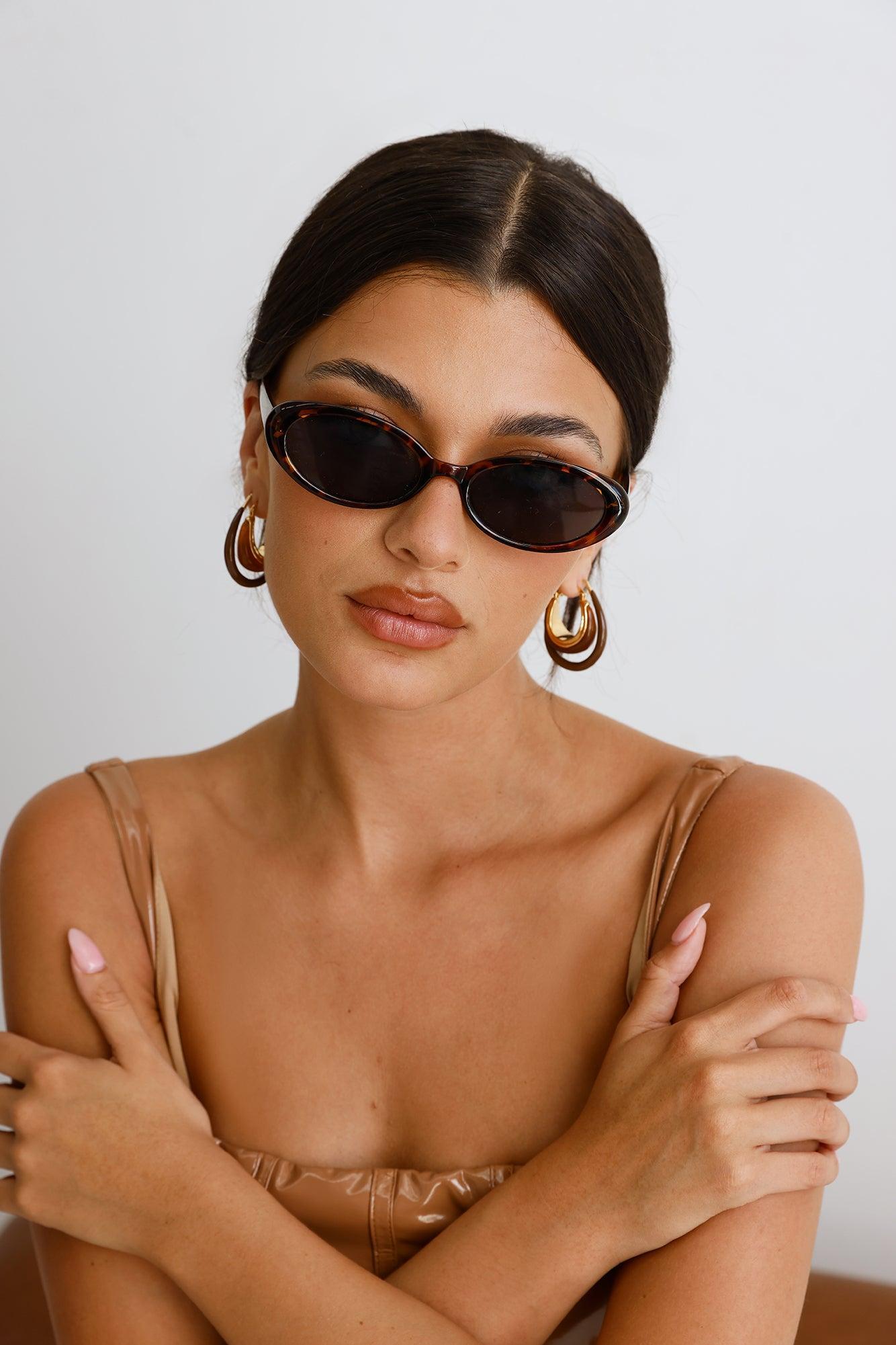 Pure Love Earrings Gold Product Image