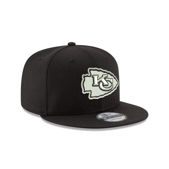 Kansas City Chiefs Black and White 9FIFTY Snapback Hat Male Product Image