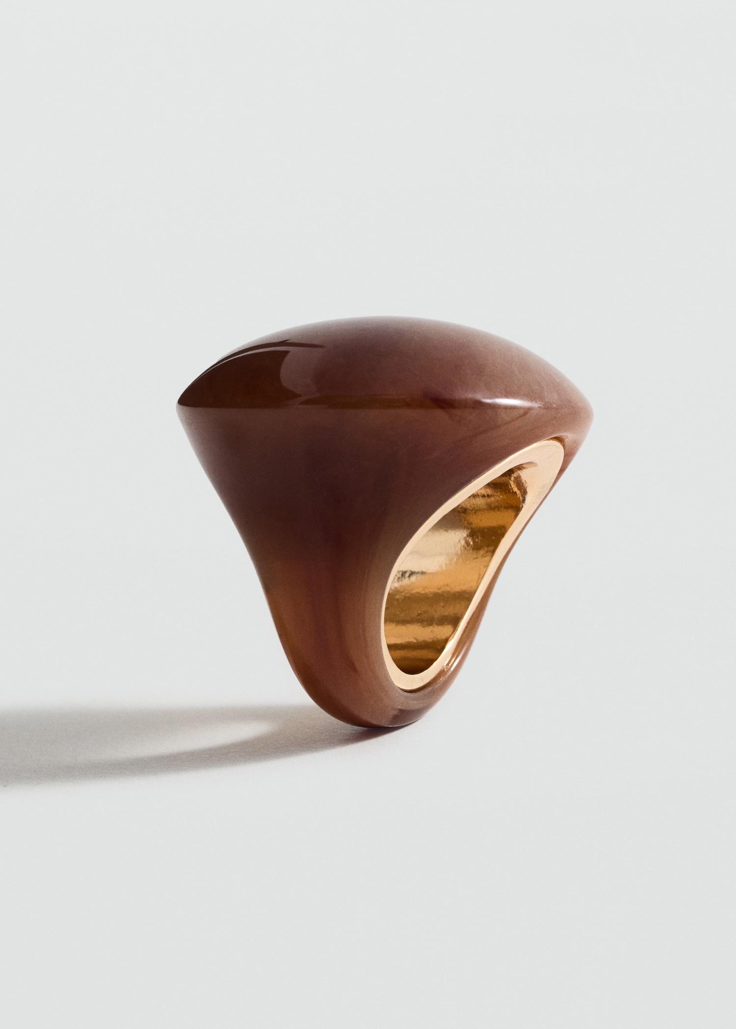 Resin maxi ring - Women | MANGO USA Product Image