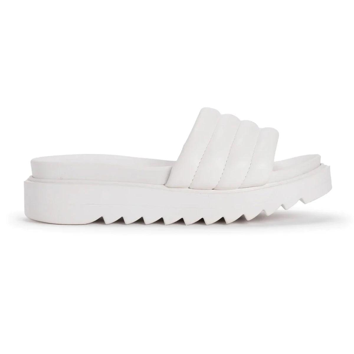 Muk Luks Women's Sun Catcher Sandals Product Image