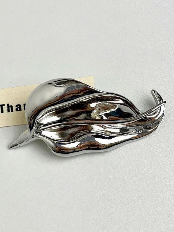 Geometric Leaves Shape Brooch Accessories Product Image