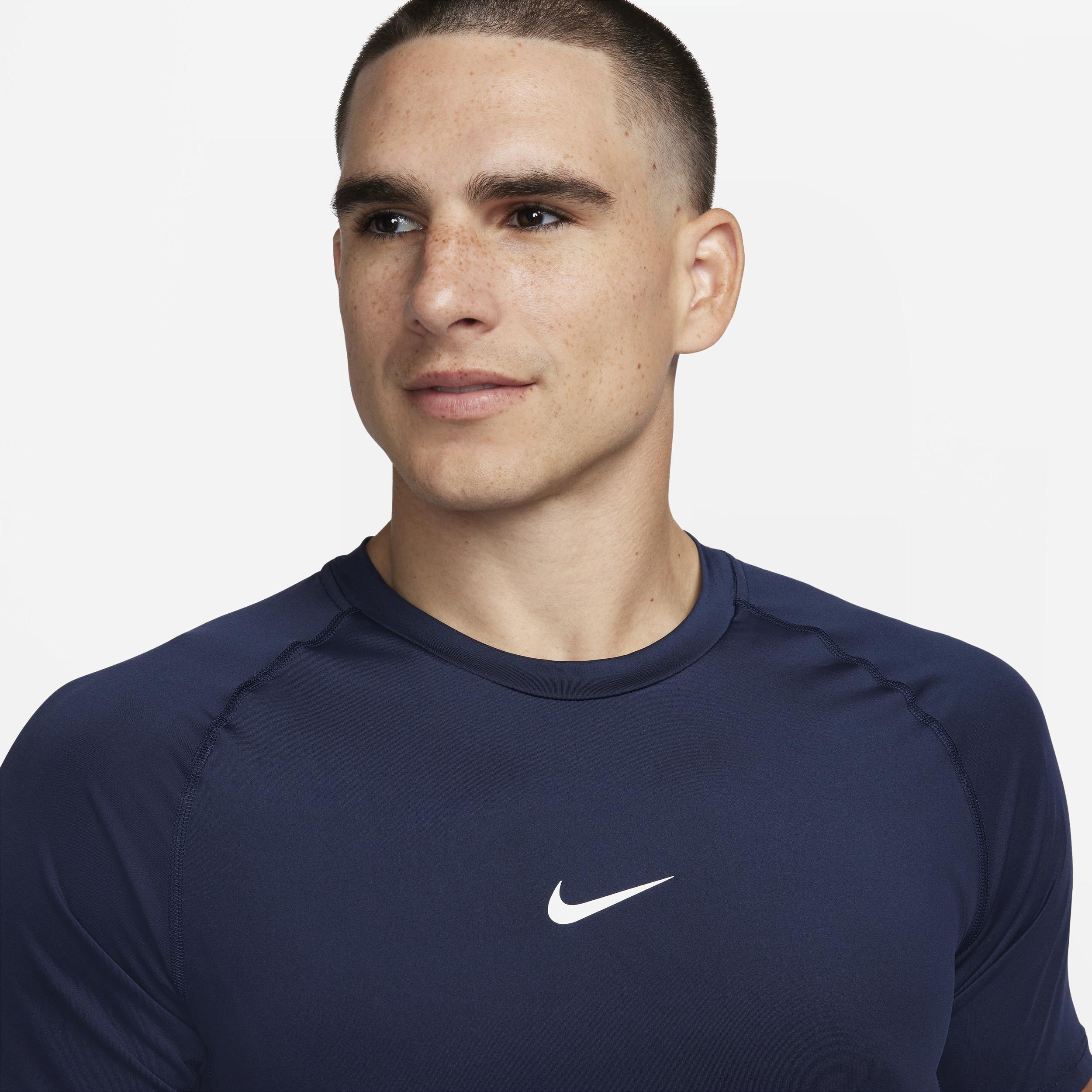 Nike Pro Men's Dri-FIT Slim Short-Sleeve Top Product Image