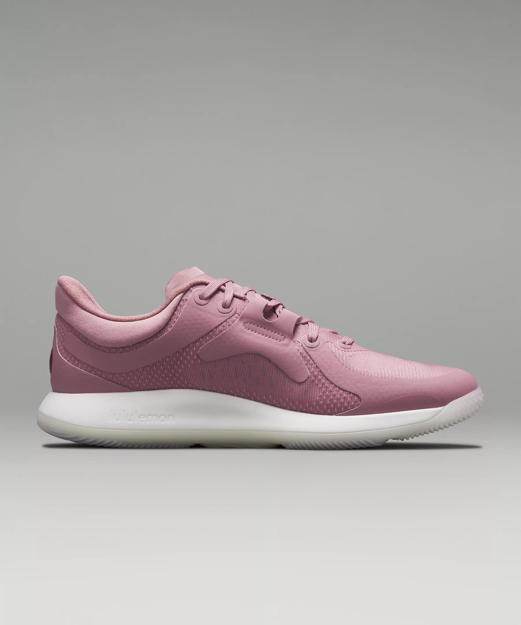Women's Strongfeel Training Shoe Product Image