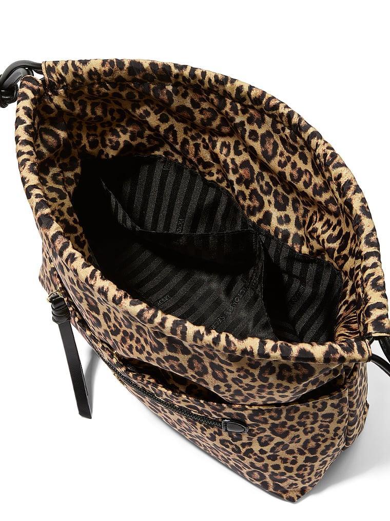 Cinched Travel Beauty Organizer Bag Product Image