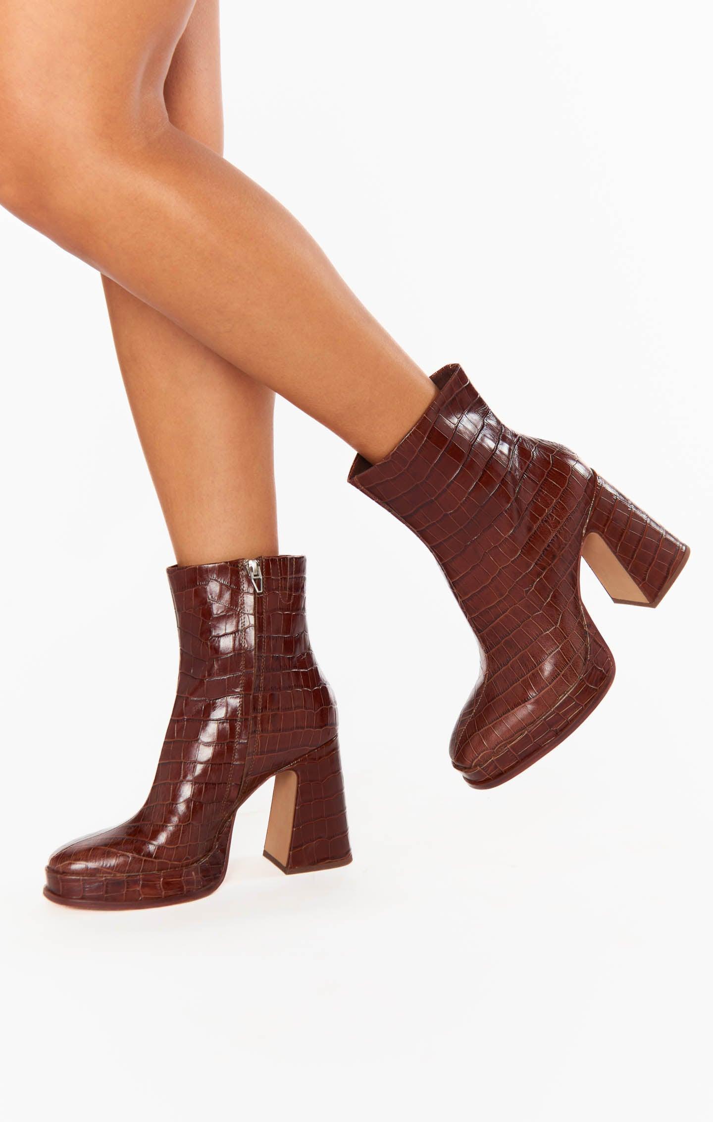Dolce Vita Lochly Platform Bootie ~ Walnut Product Image