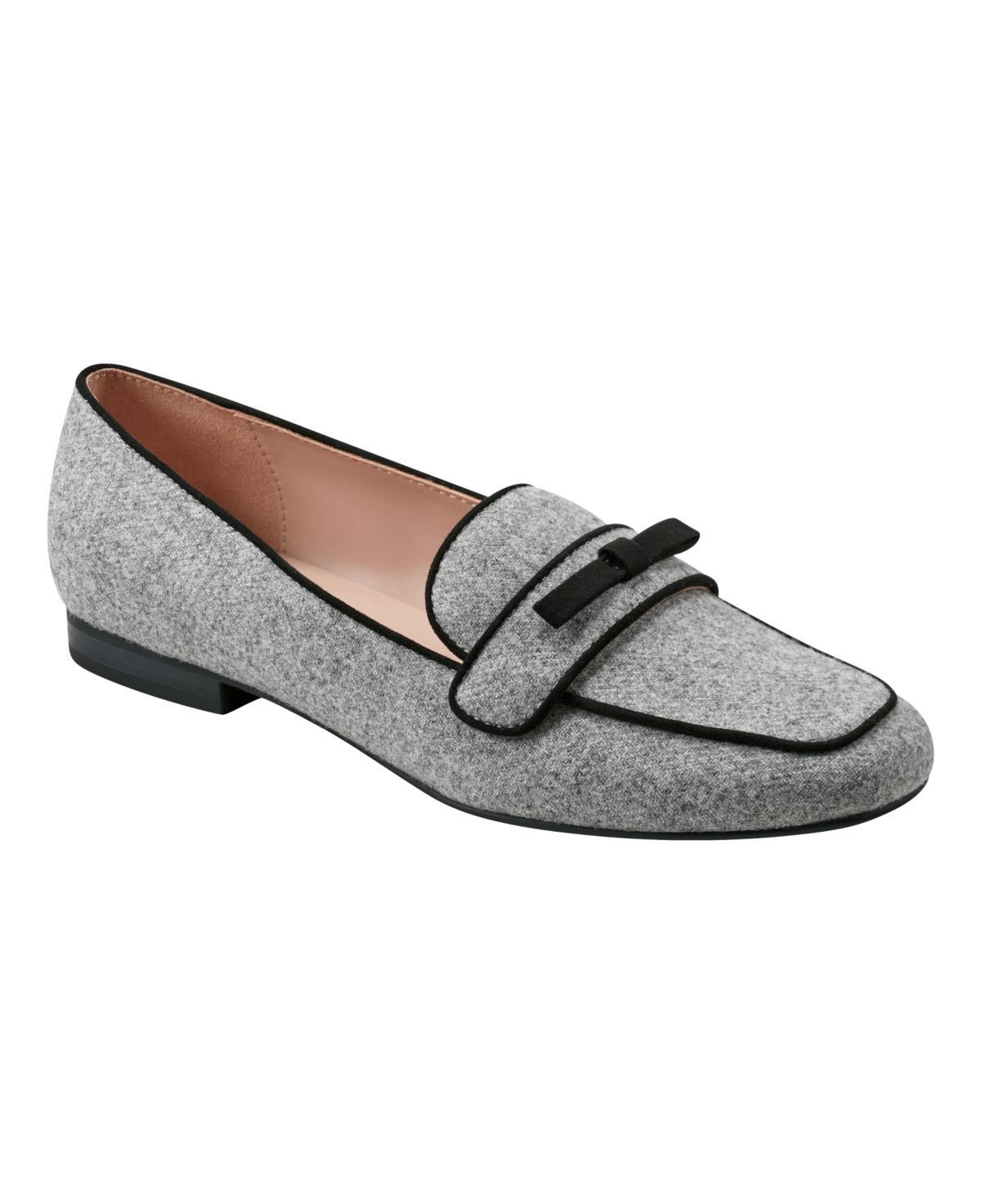 Bandolino Meonna Women's Flat Shoes Product Image