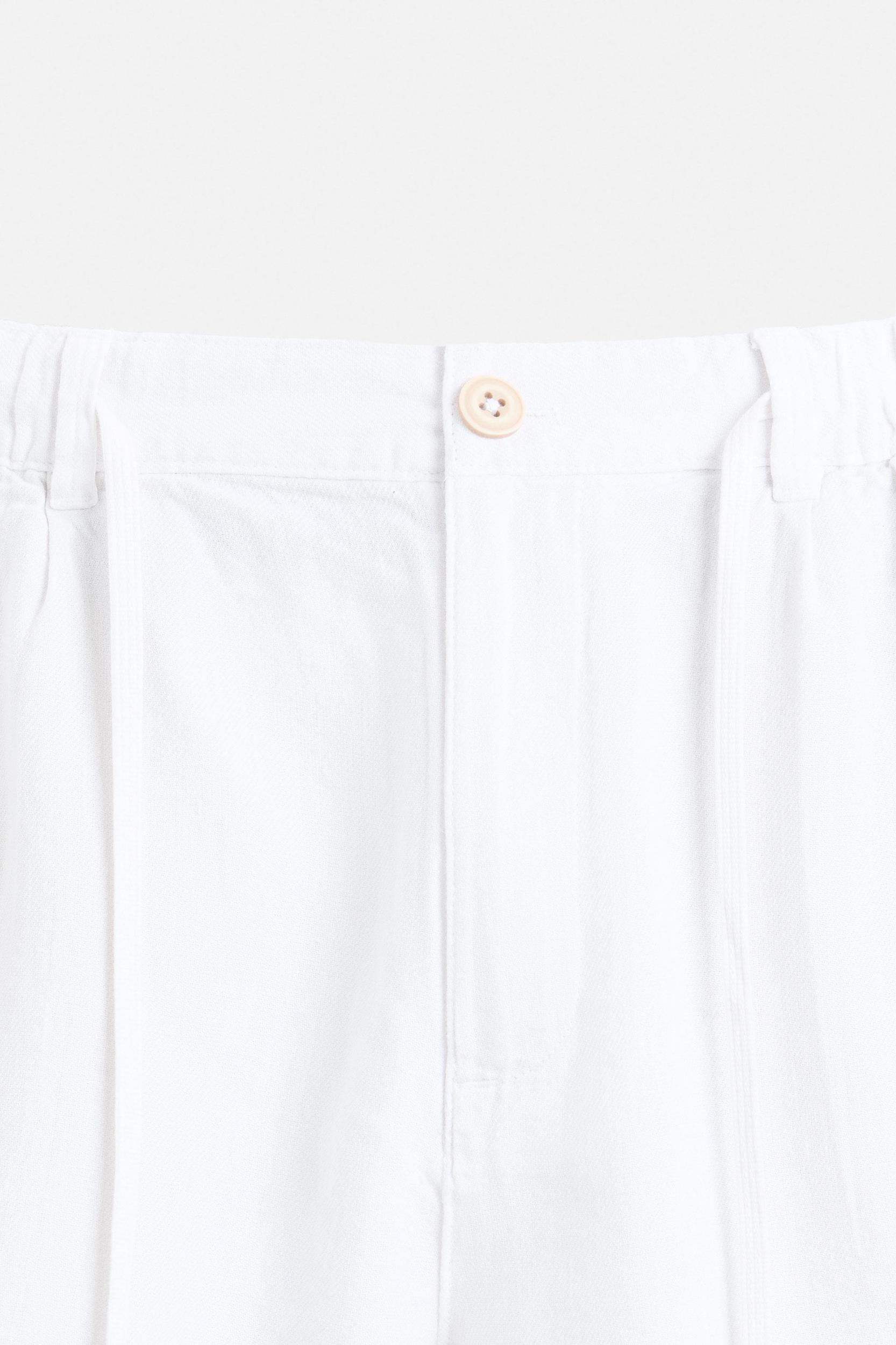 LINEN BLEND SHORTS Product Image