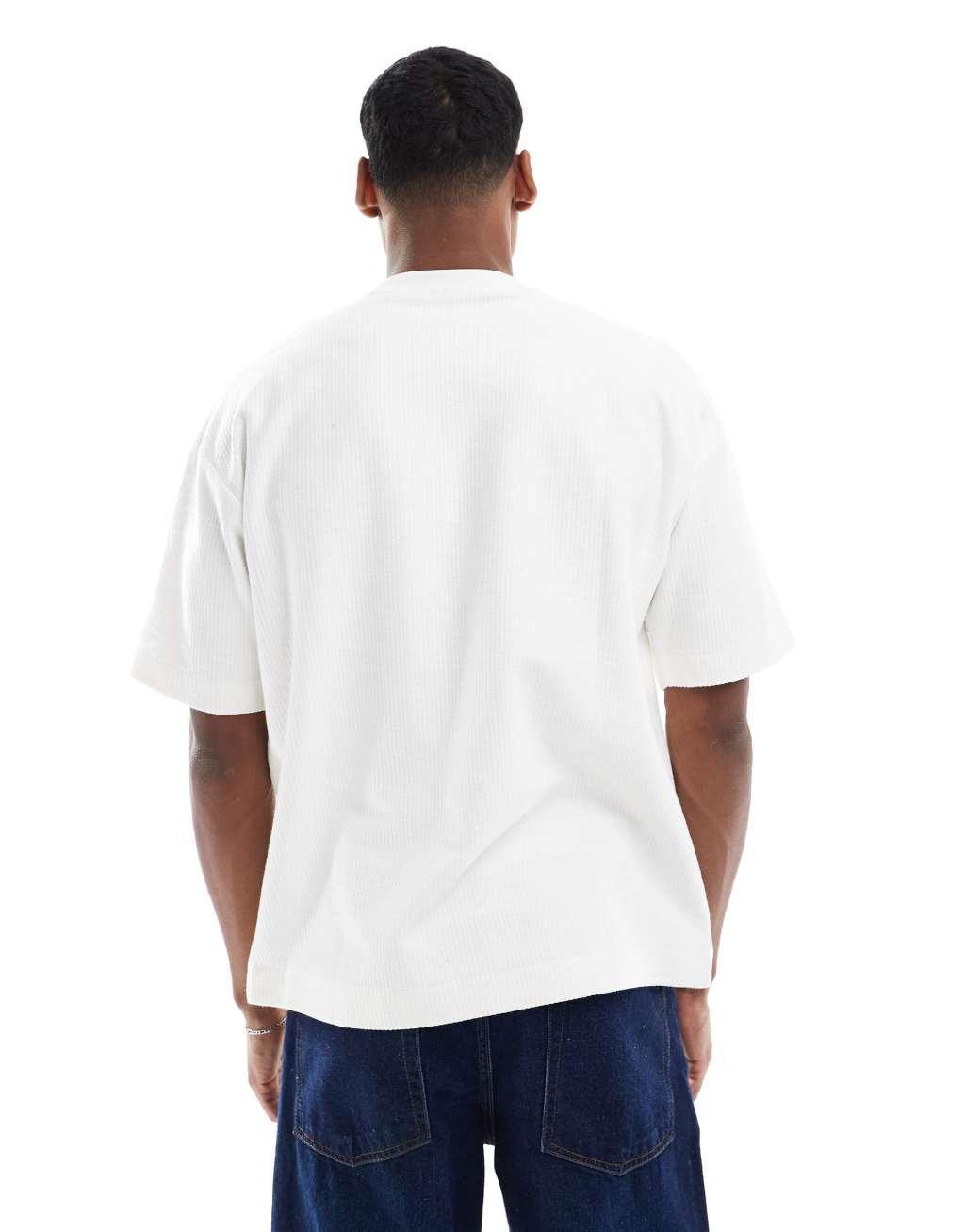 Pull&Bear ribbed boxy t-shirt in white Product Image
