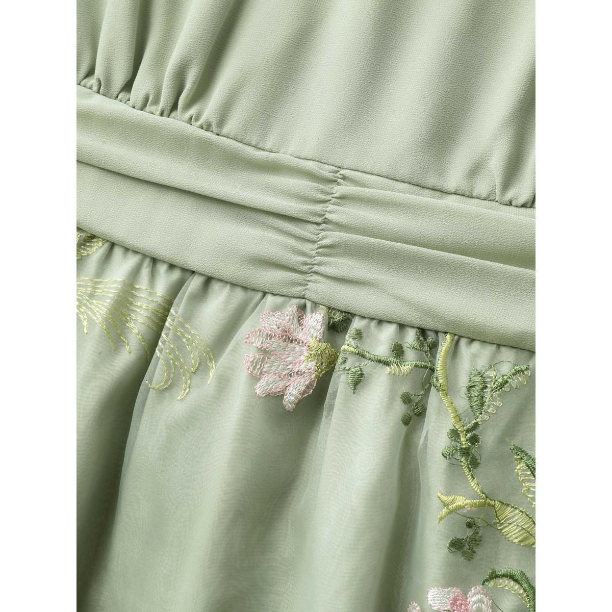 Plus Size Floral Print Spliced Pockets Maxi Dress Greenbean Women V-neck Short sleeve Curvy BloomChic 18-20/2X Product Image