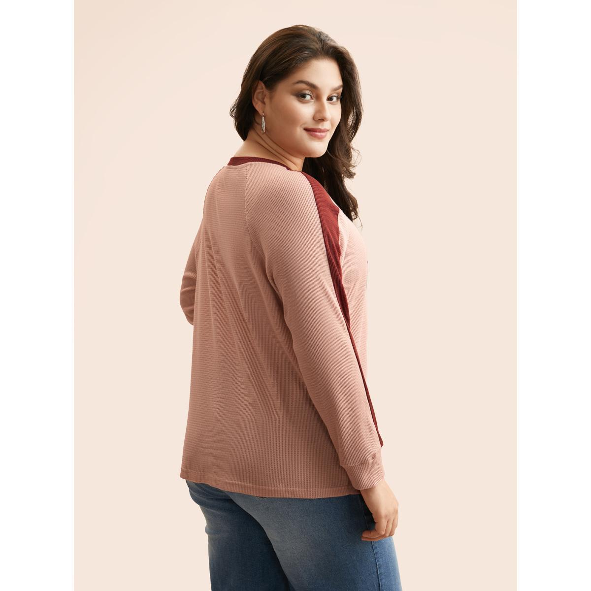 Plus Size Waffle Knit Contrast Patchwork T-shirt Dirtypink Women Elegant Texture Round Neck Everyday T-shirts BloomChic 26/4X Product Image